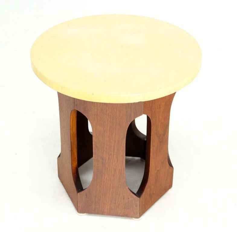 Mid-Century Modern Hexagon Oiled Walnut Base Round Top Side End Table Stand  In Good Condition For Sale In Rockaway, NJ