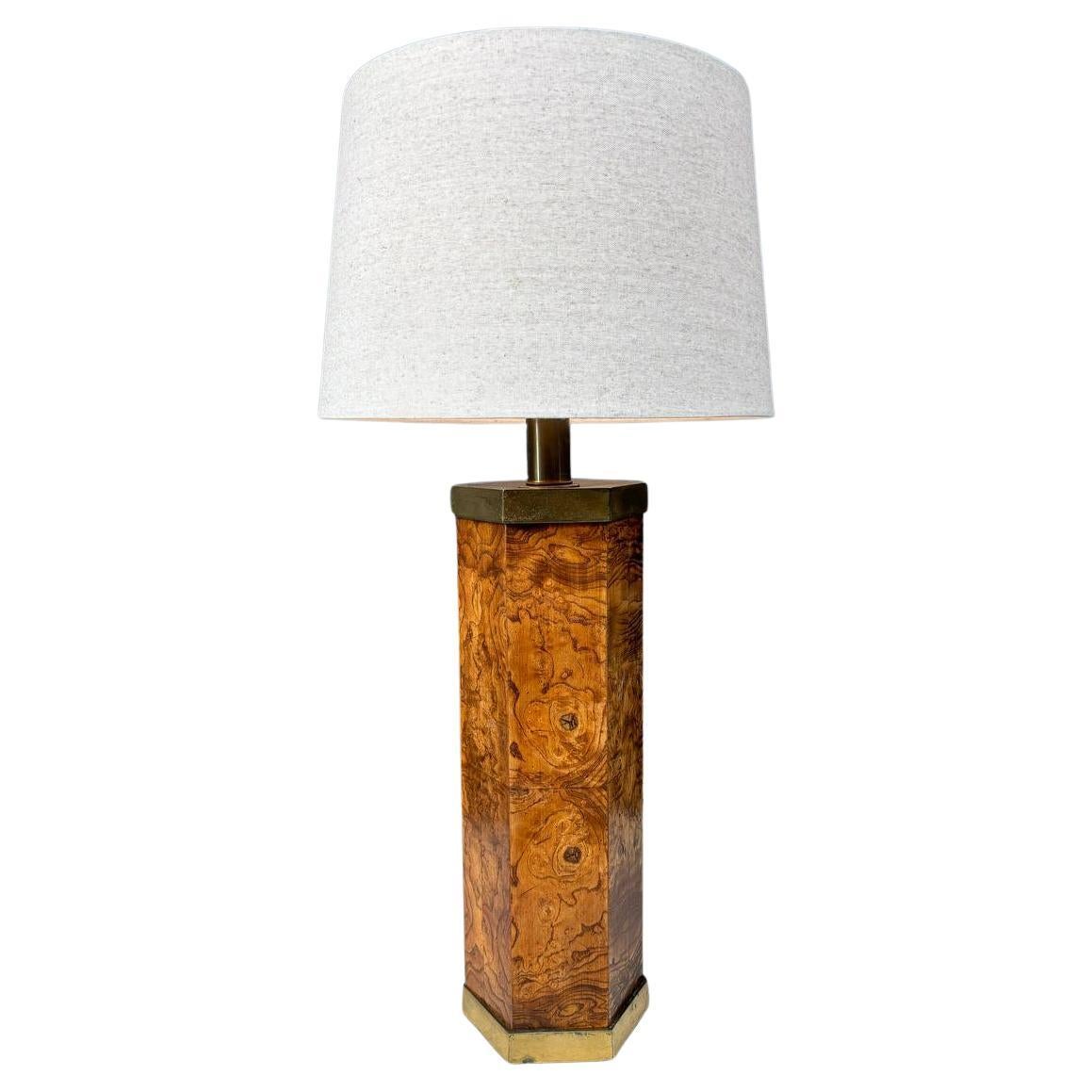 Mid-Century Modern Hexagonal Burl Wood & Brass Table Lamp For Sale