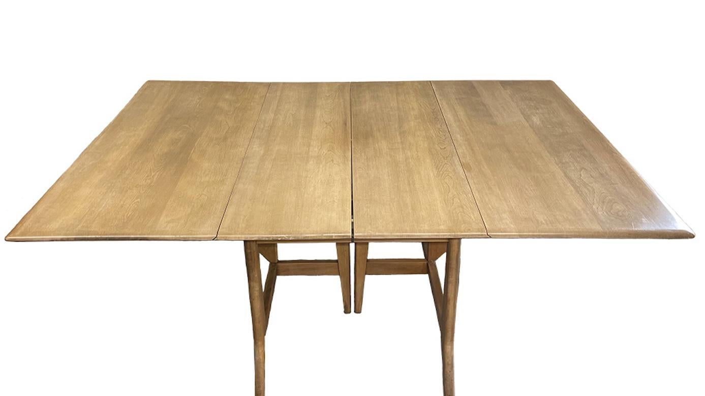 American Mid-Century Modern Heywood-Wakefield Drop Leaf Dining Table