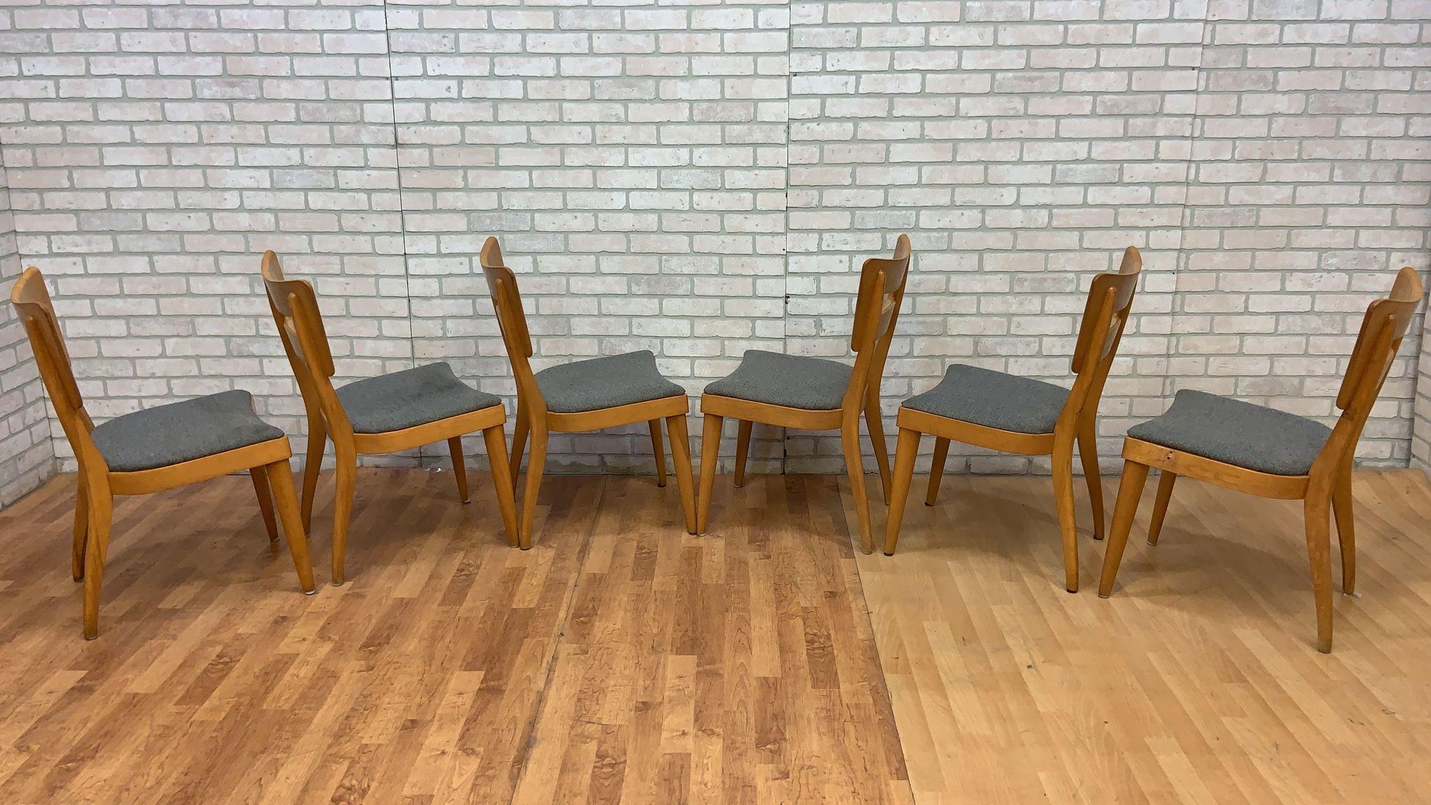 Mid Century Modern Heywood Wakefield 8 Piece Dining Set In Good Condition For Sale In Chicago, IL