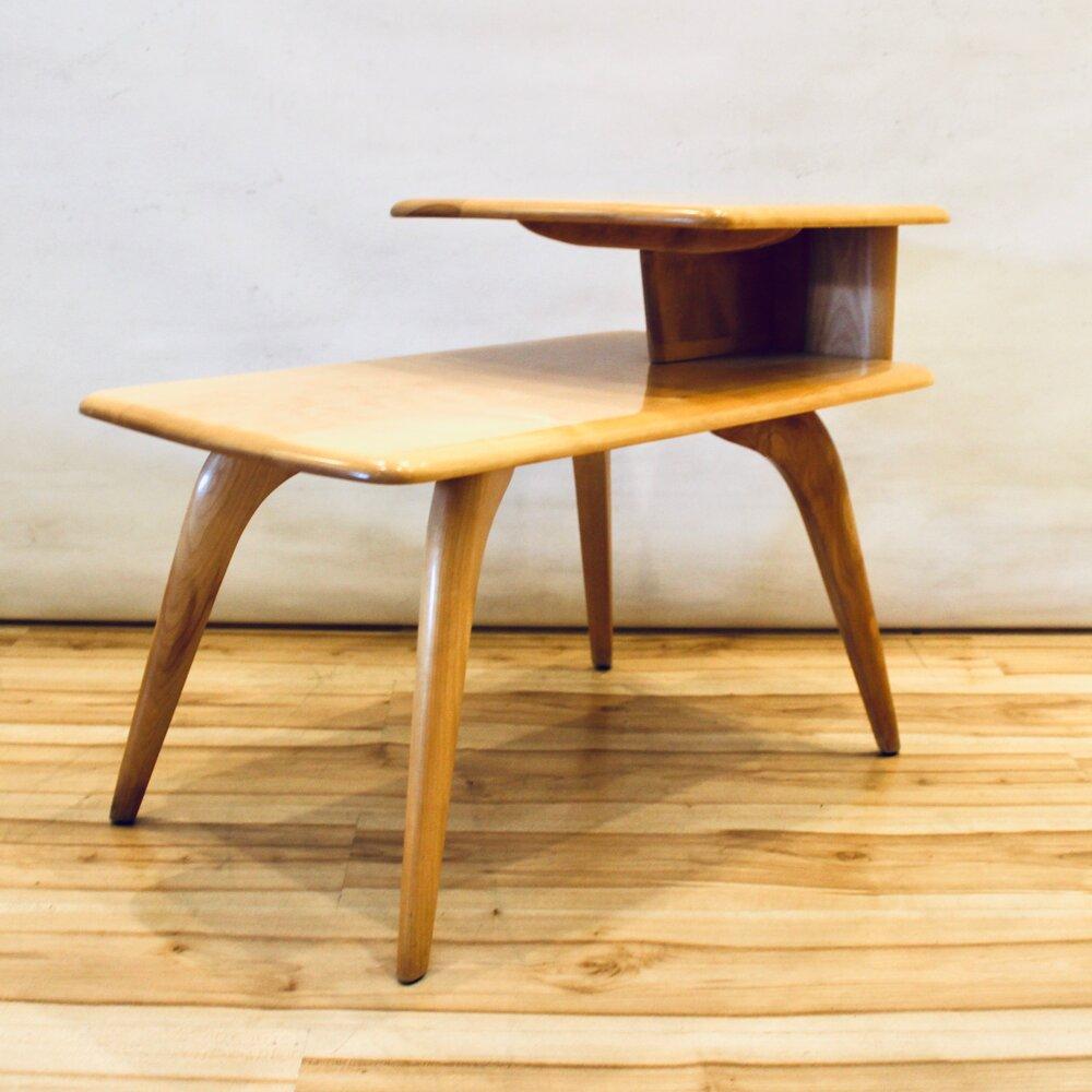 Mid-Century Modern Heywood-Wakefield Birch Maple Step Table In Good Condition In Sacramento, CA