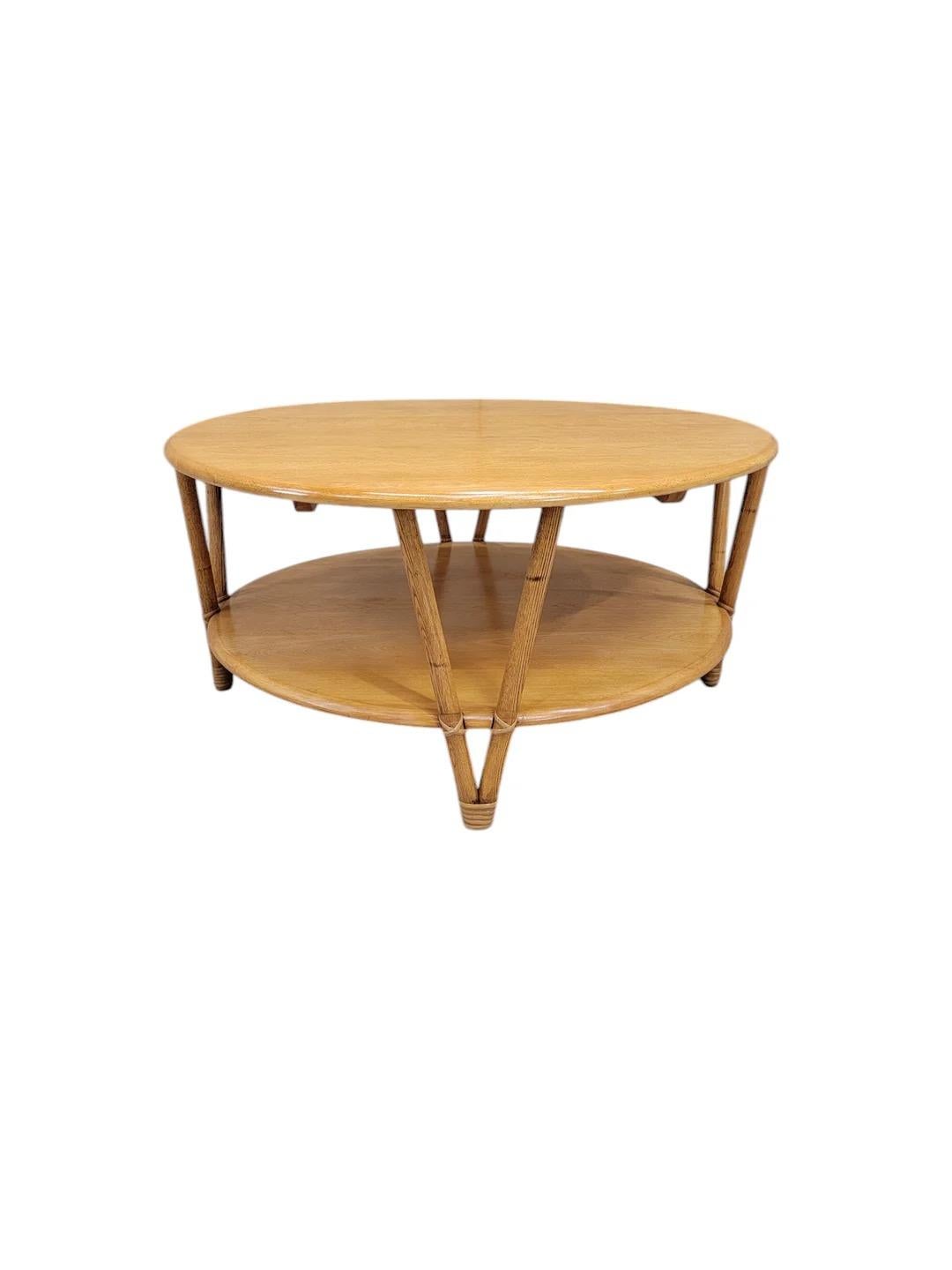 Mid Century Modern Heywood Wakefield Birch With Bamboo Rattan Coffee Table In Good Condition In Chicago, IL
