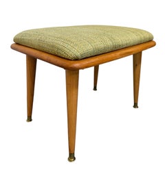 Heywood Wakefield Champagnerfarbener Polsterhocker im Mid-Century-Modern-Stil