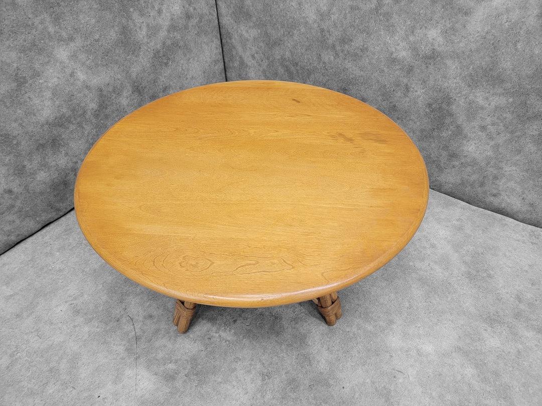 20ième siècle Heywood Wakefield table basse en bambou pivotante de style moderne du milieu du siècle dernier en vente