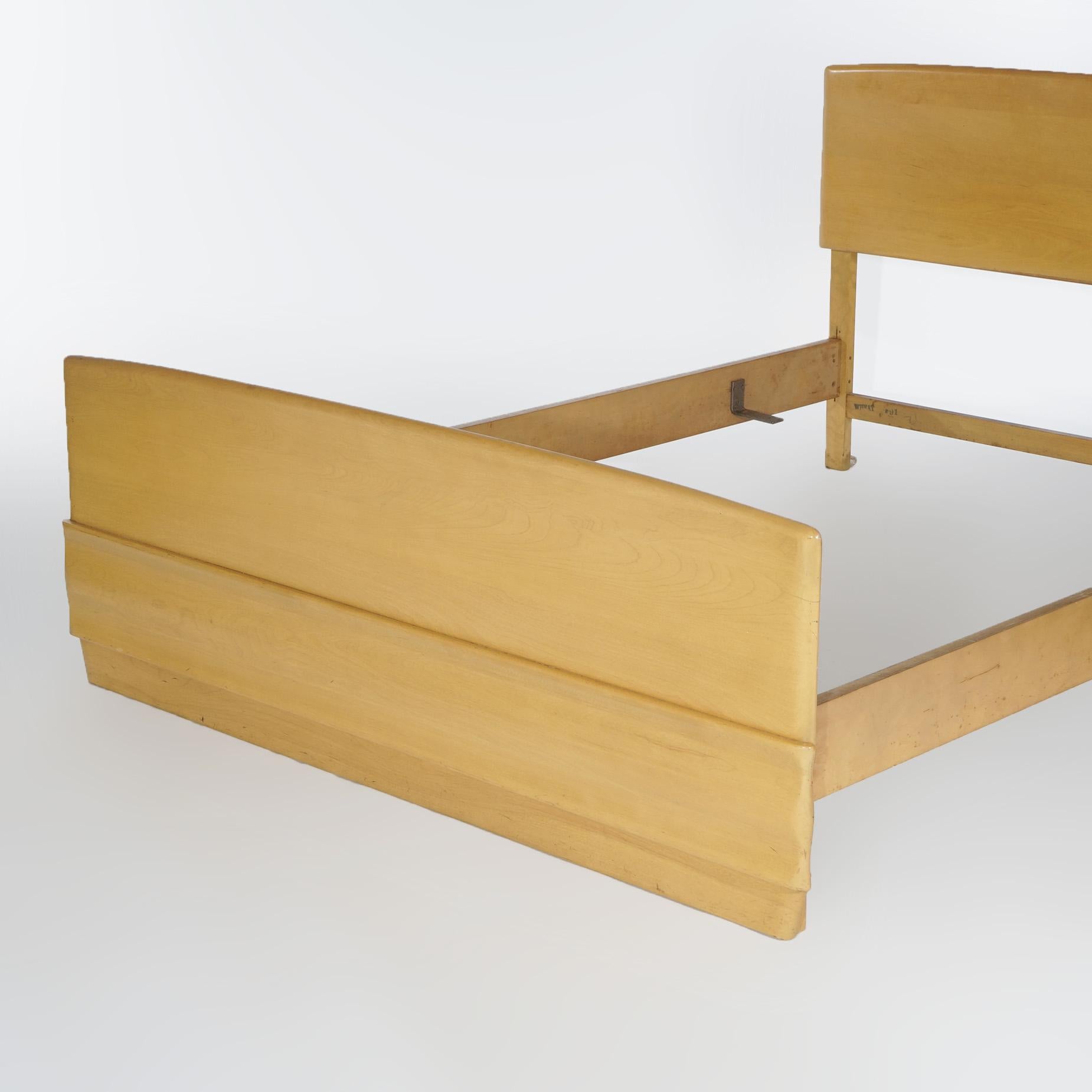 American Mid-Century Modern Heywood Wakefield Double Bed Frame, Wheat Finish, Circa 1950 For Sale