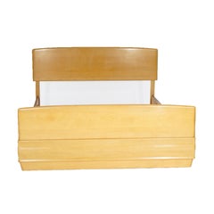 Mid-Century Modern Heywood Wakefield Double Bed, Wheat Finish, circa 1950