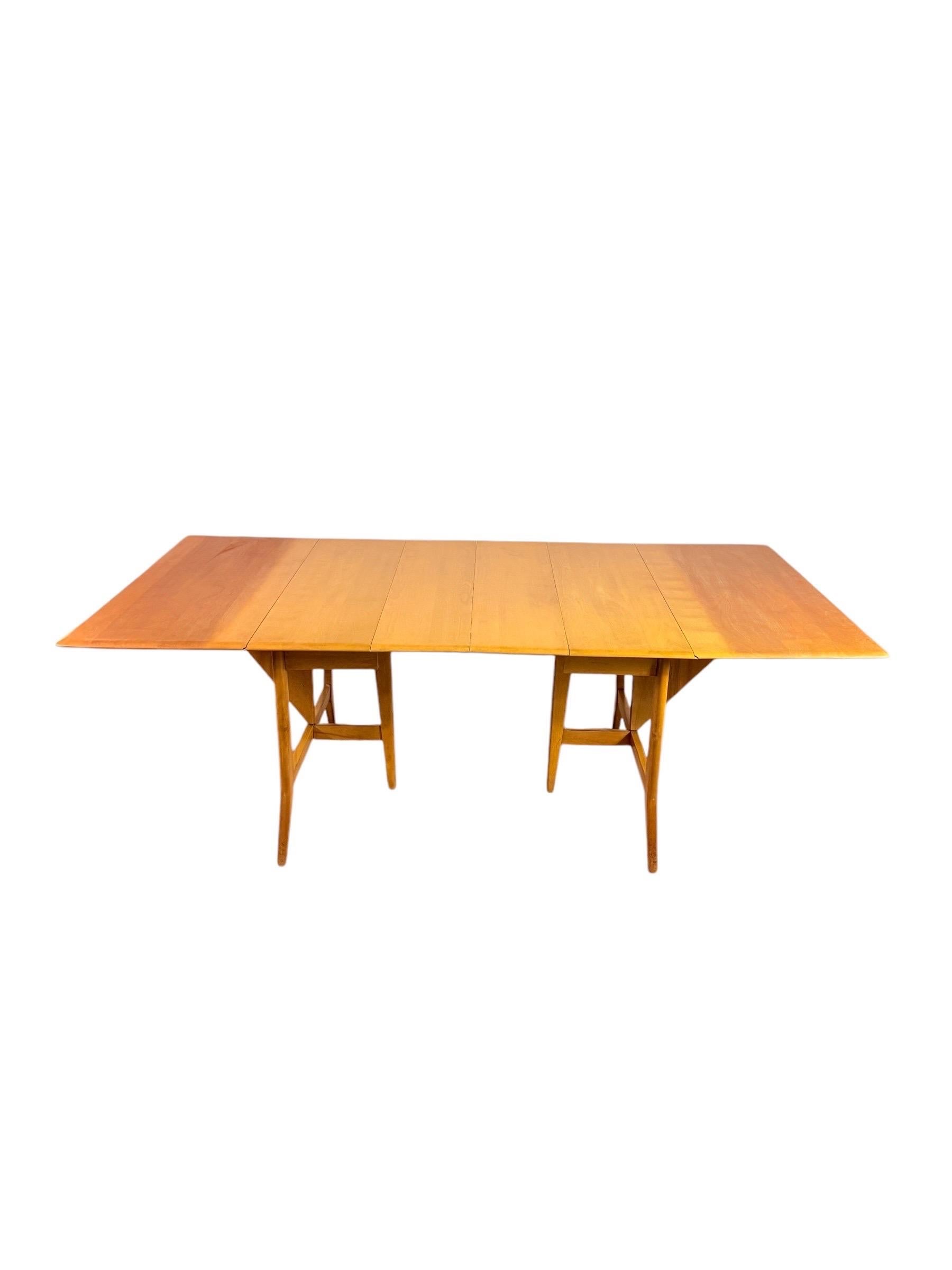 Mid-Century Modern Table de salle à manger à abattant Heywood Wakefield Modernity en vente