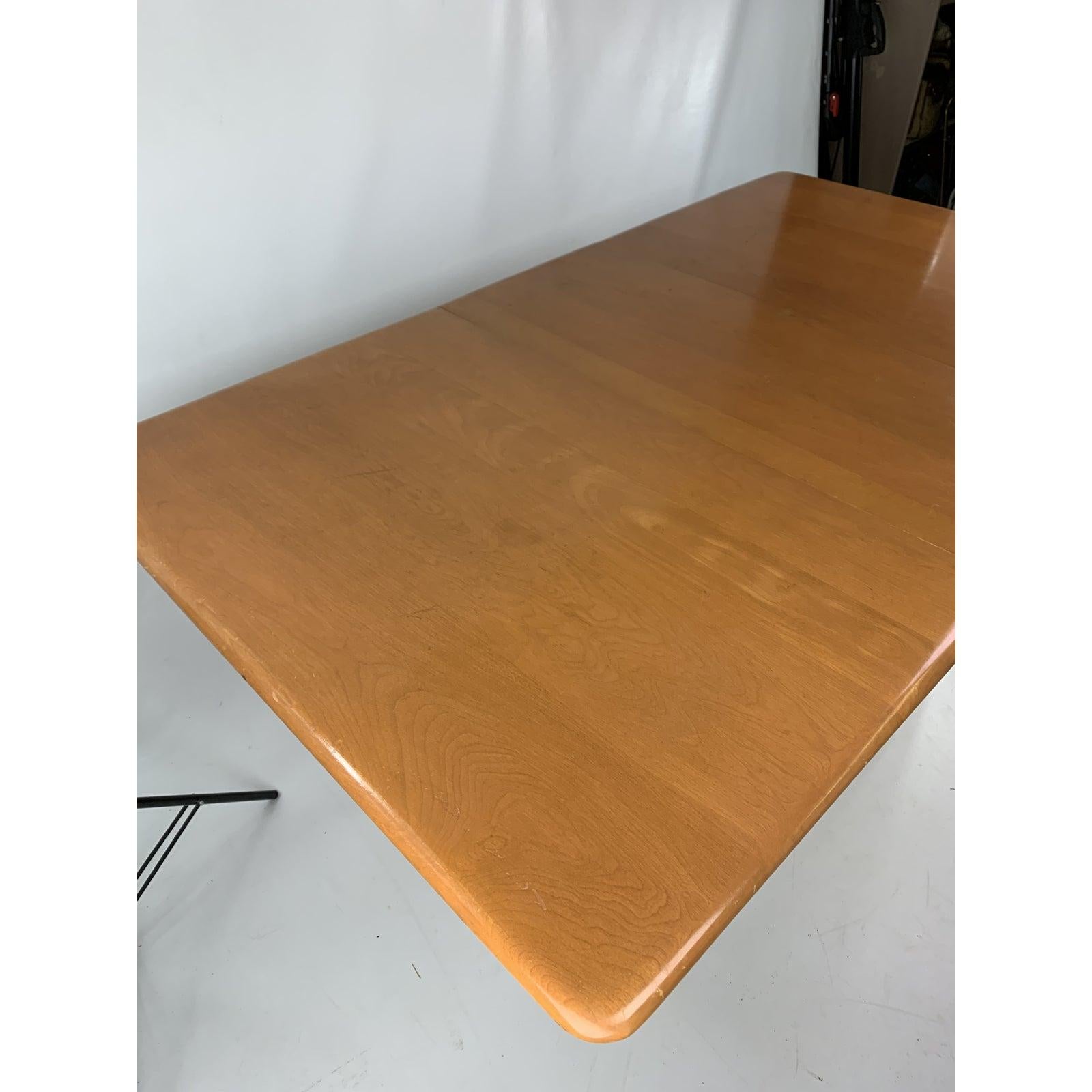 Mid-Century Modern Heywood Wakefield Drop Leaf Dining Table In Good Condition In Esperance, NY
