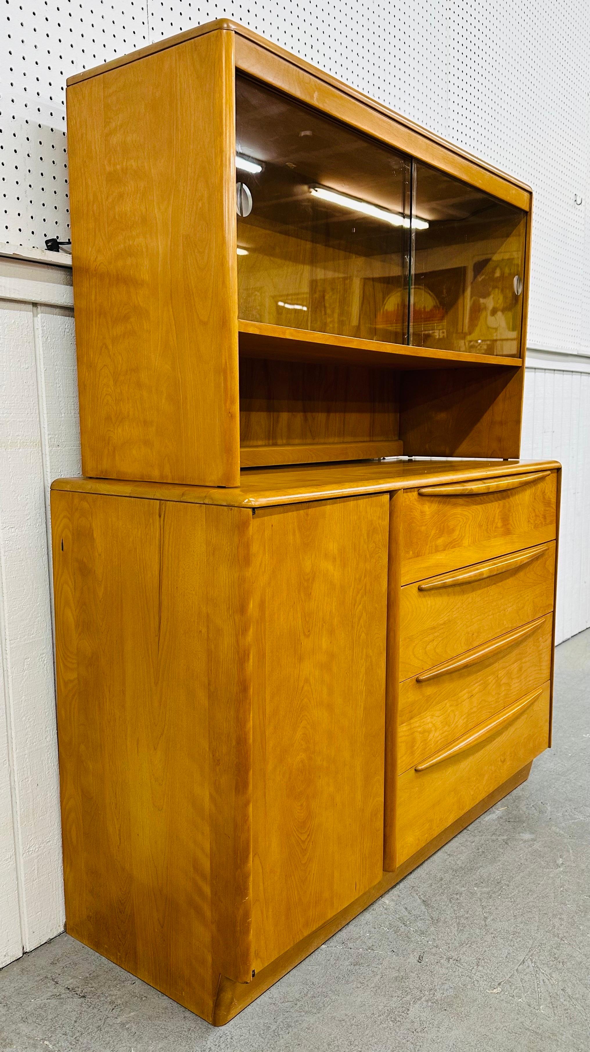 American Mid-Century Modern Heywood Wakefield Hutch