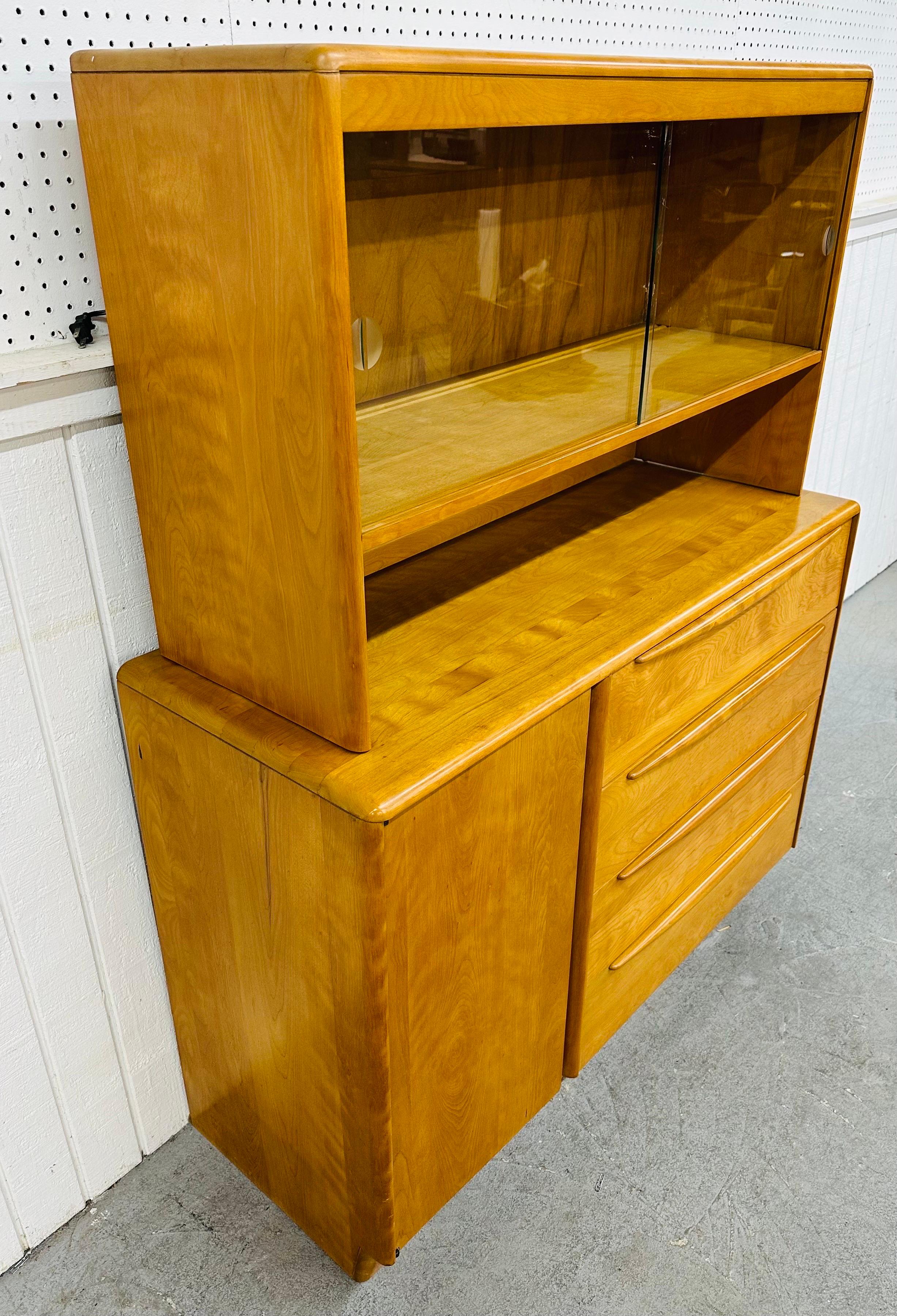 Mid-Century Modern Heywood Wakefield Hutch In Good Condition In Clarksboro, NJ