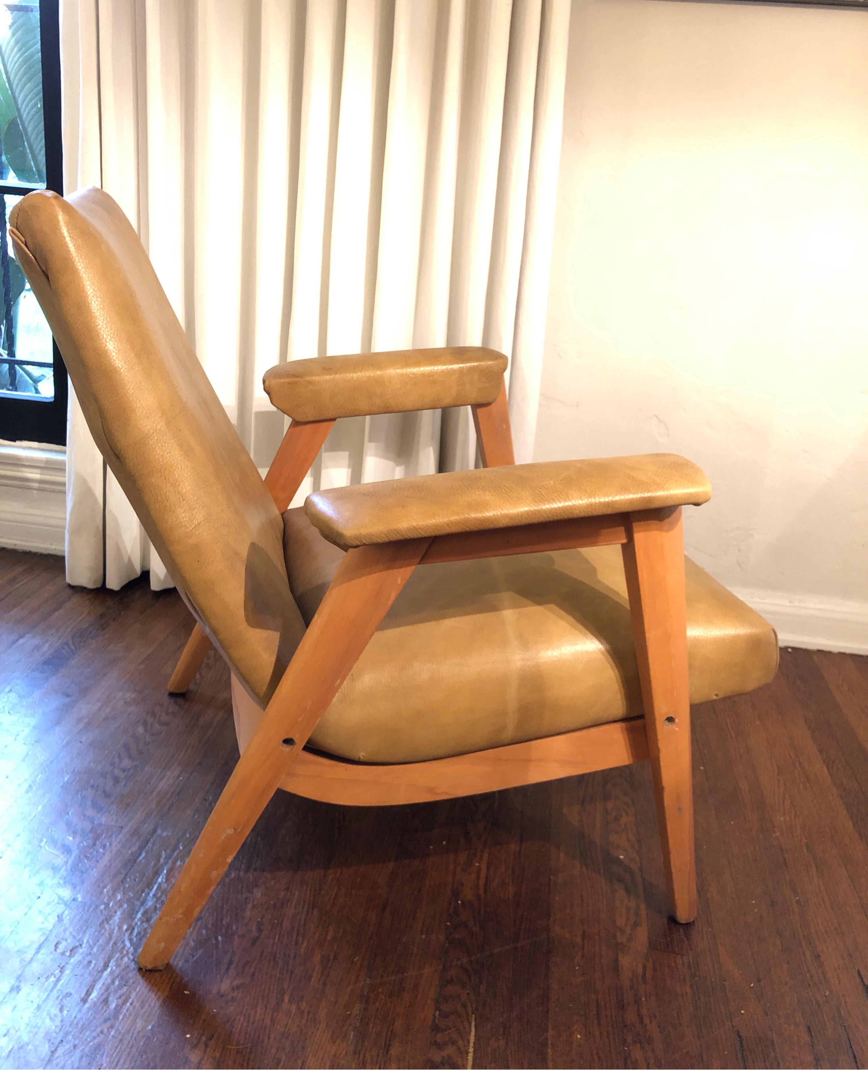 Mid-Century Modern Heywood Wakefield Leather Chair 6