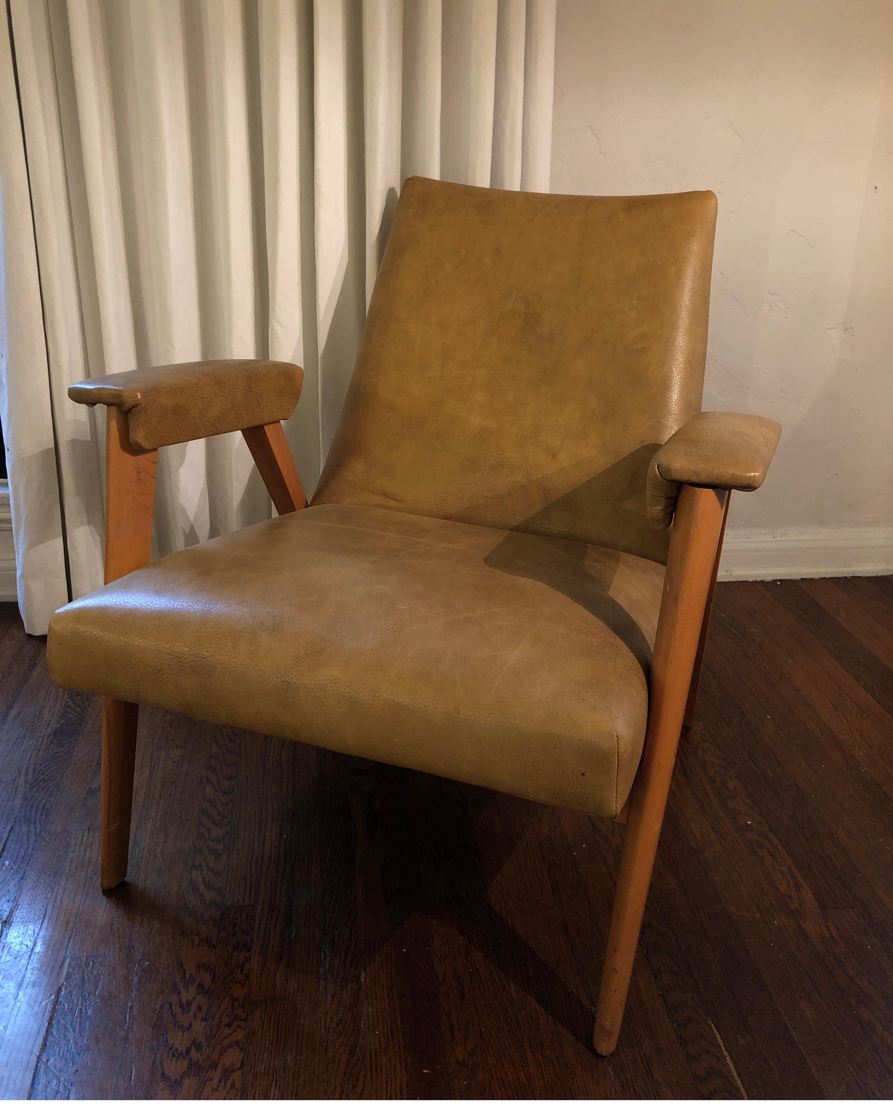 Mid-Century Modern Heywood Wakefield Leather Chair In Good Condition In Los Angeles, CA