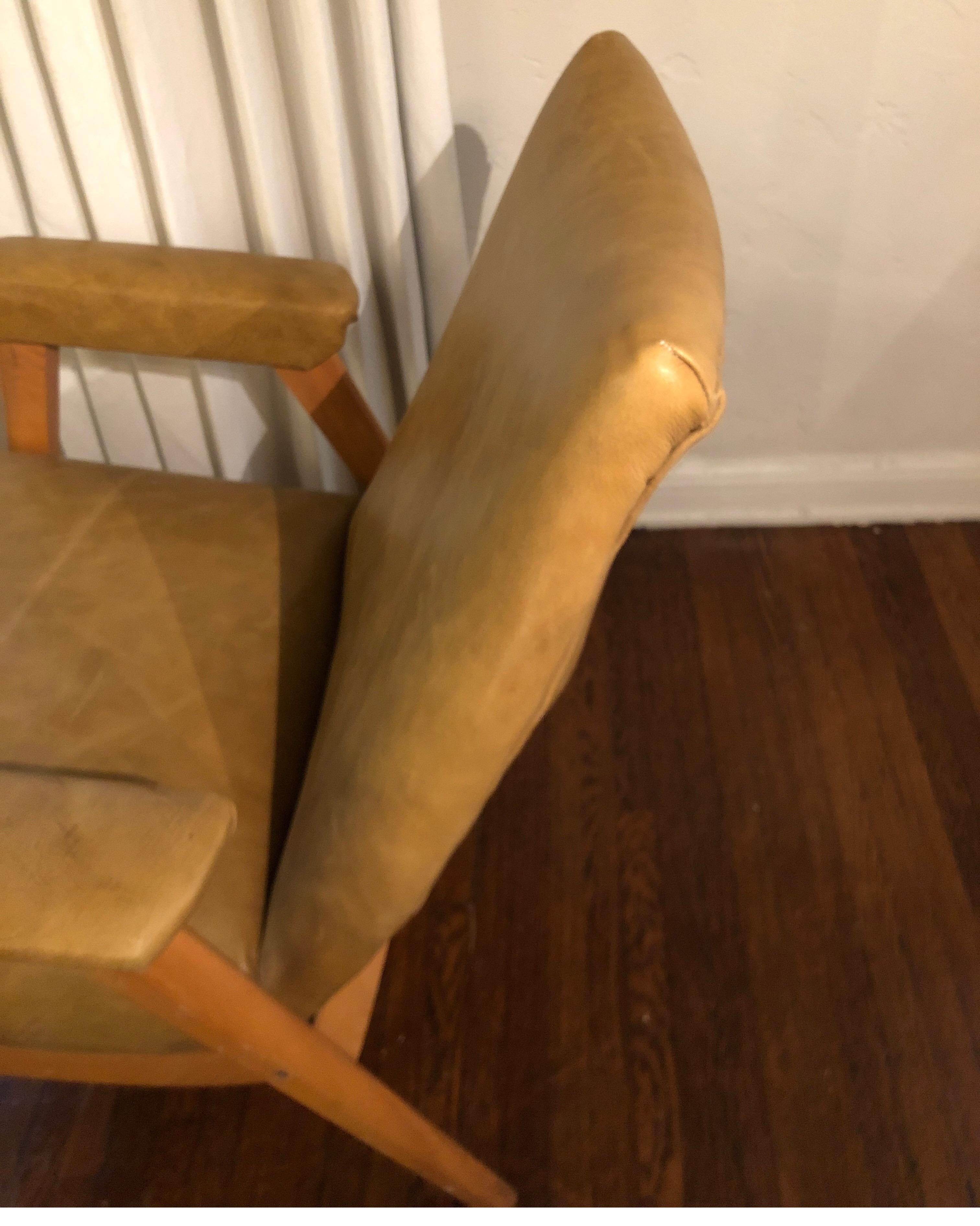 Mid-Century Modern Heywood Wakefield Leather Chair 2