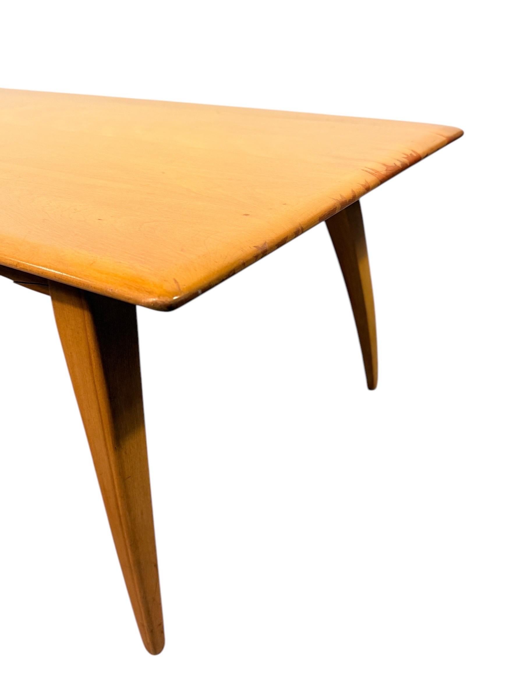Table basse en érable de The Moderns Modernity - Finition blé en vente 2