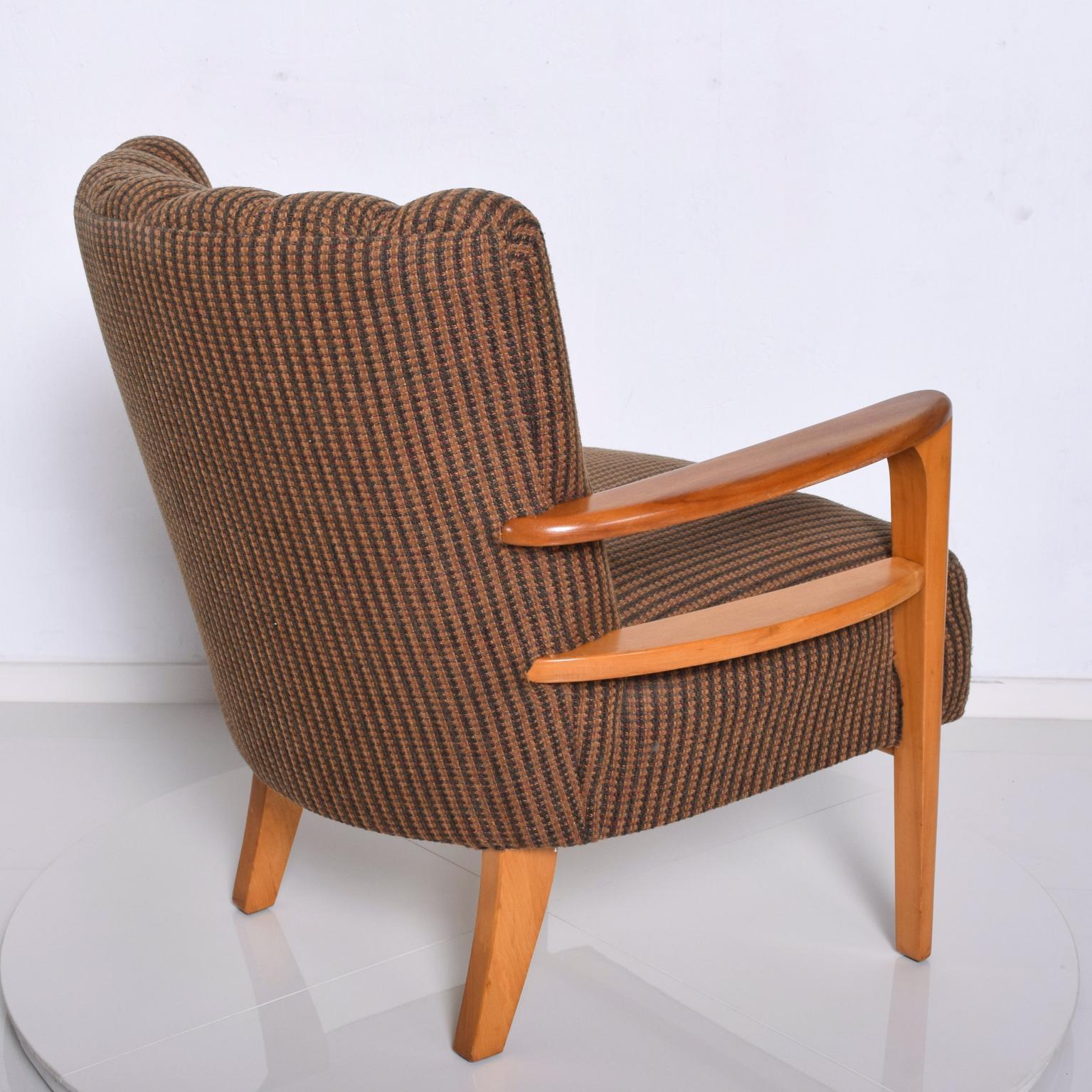 Upholstery Mid-Century Modern Heywood Wakefield Maple Lounge Chair, 1950s