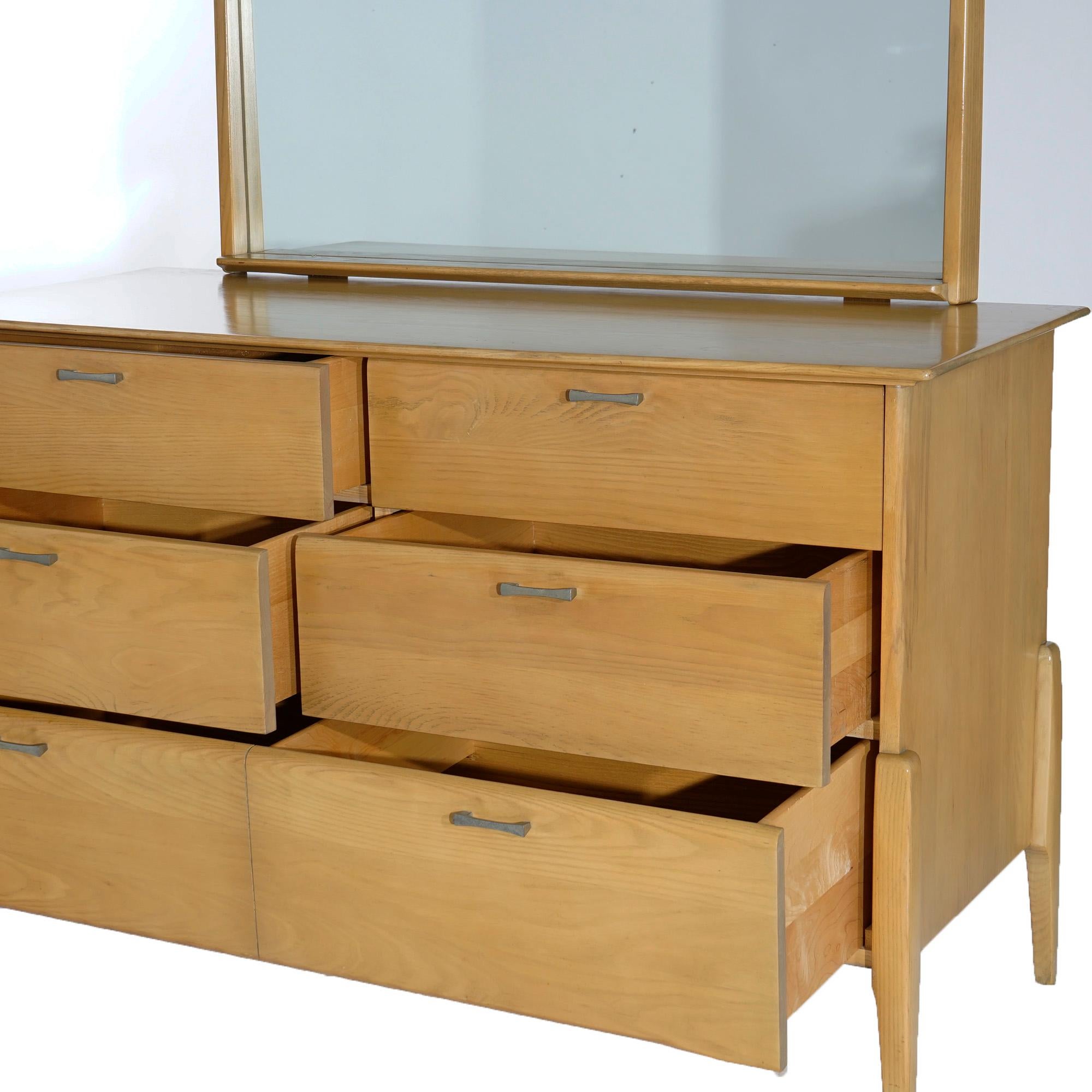 Mid-Century Modern Heywood Wakefield Prophecy Dresser with Mirror in Fawn, C1950 4