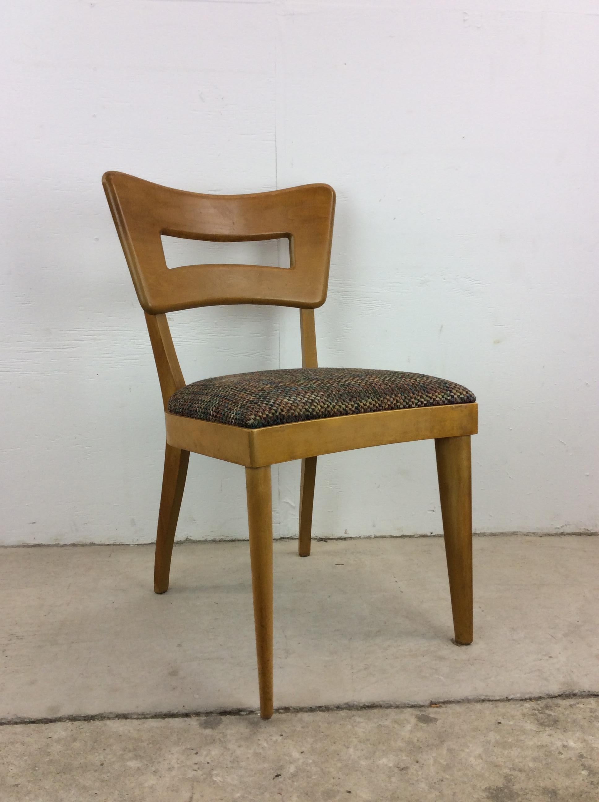 Mid Century Modern Heywood Wakefield Side Chair In Fair Condition For Sale In Freehold, NJ