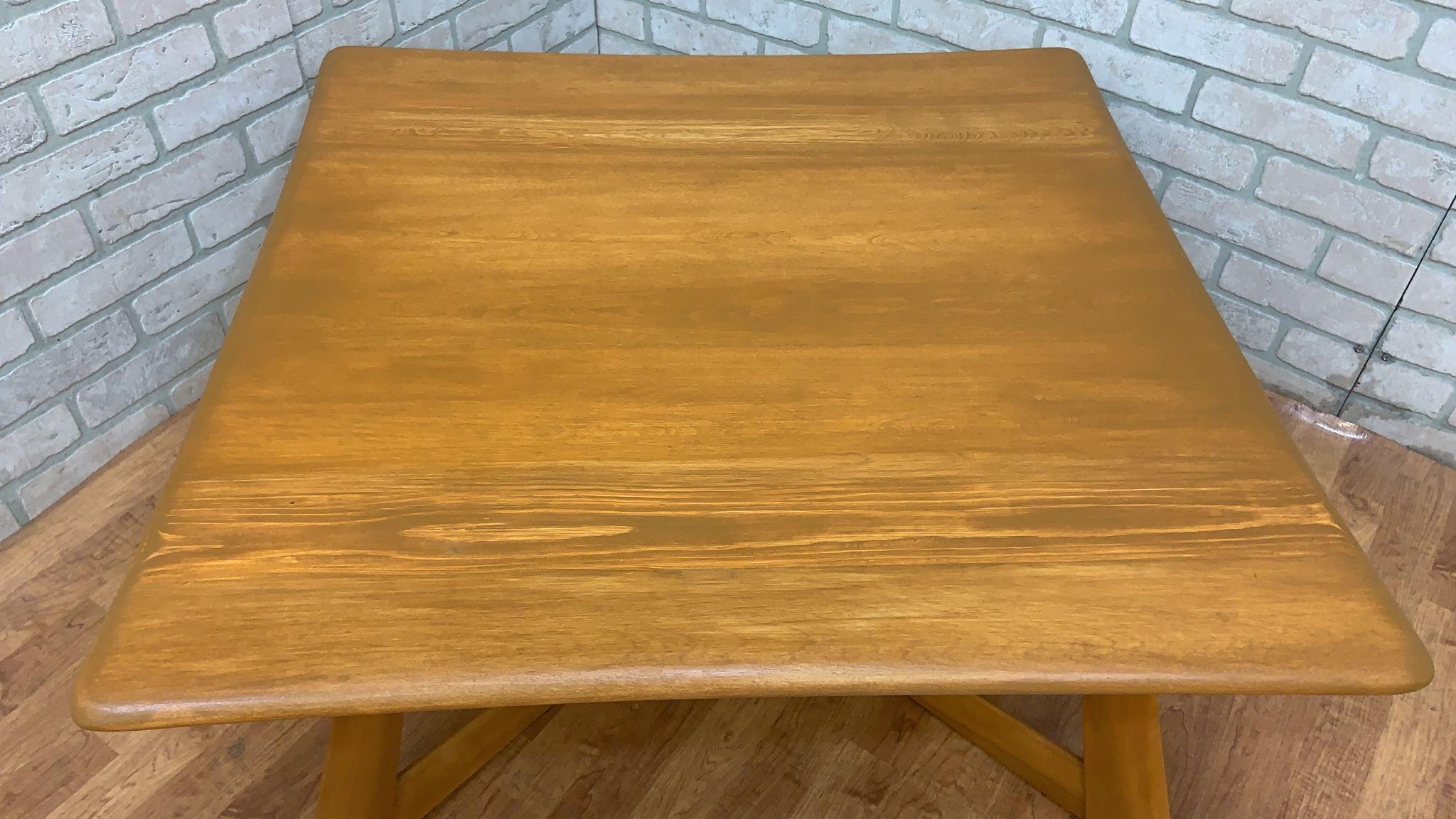 Mid Century Modern Heywood Wakefield X Base Square Coffee Table In Good Condition For Sale In Chicago, IL