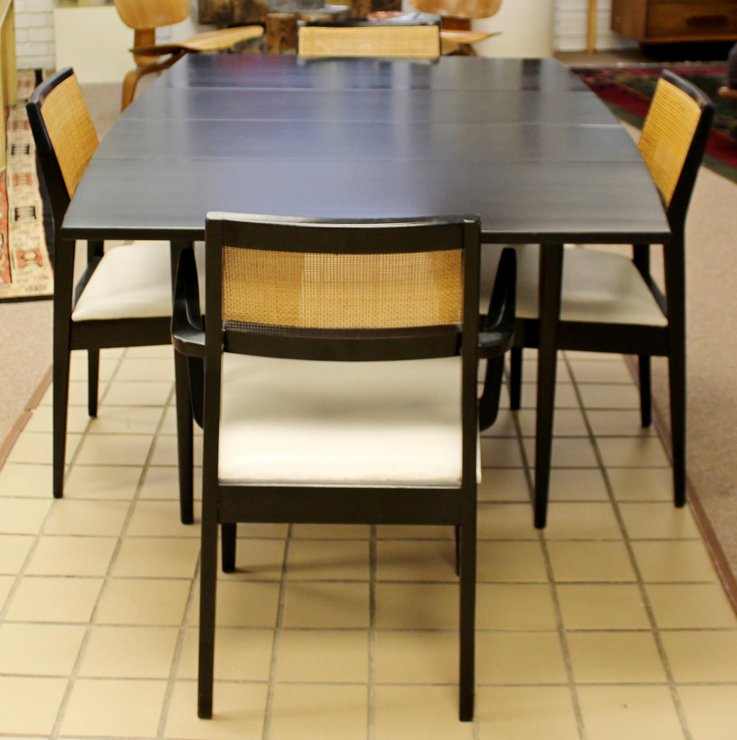 American Mid-Century Modern Hibriten Black and Cane Dinette Set 4 Chairs 3 Leaves, 1960s