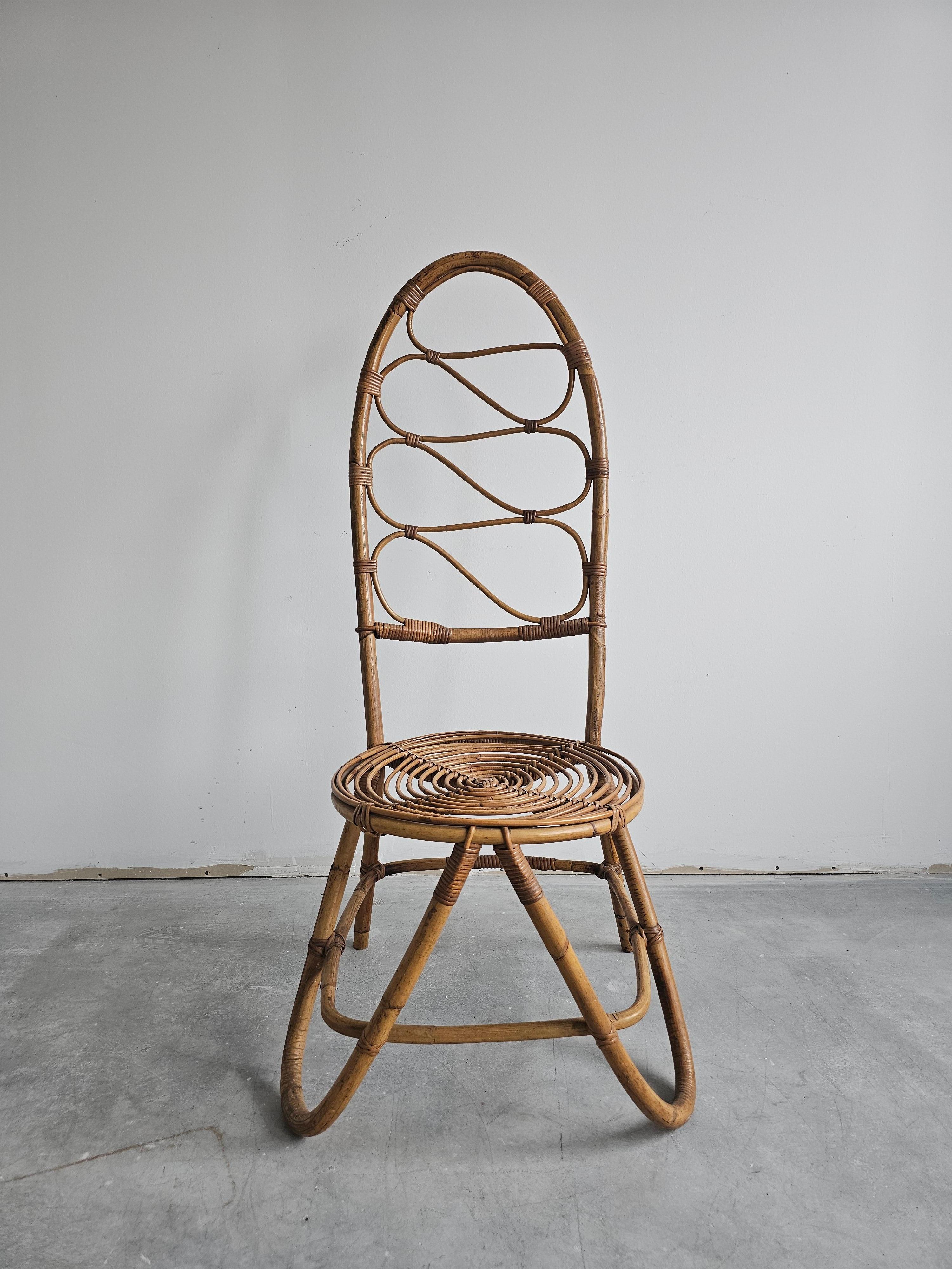 In this listing you will find a gorgeous Mid Century Modern high back aide chair done in bamboo. Made in Italy in 1960s.

Good vintage condition with some signs of time and use. 

When purchased the chair will be carefully wrapped up and packed in a