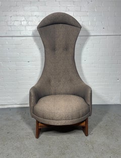 Chaise longue à baldaquin à dossier haut et de style moderne du milieu du siècle par Adrian Pearsall