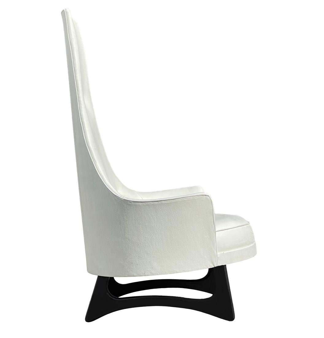 Mid-20th Century Mid-Century Modern High Back Lounge Chair in White Naugahyde by Adrian Pearsall