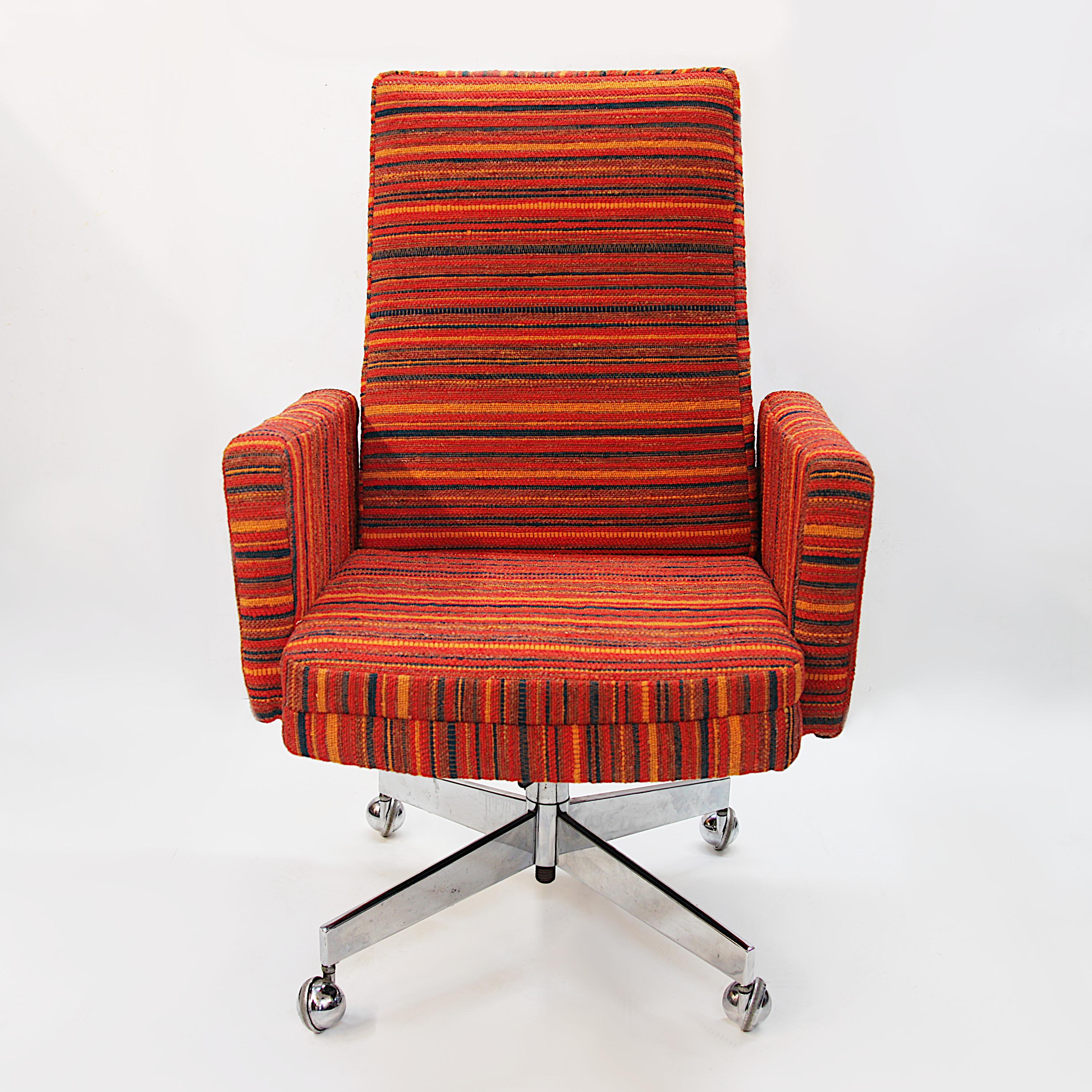 Mid-Century Modern High Back Office Desk Chair by Gunlocke w/ New NOS Fabric 1