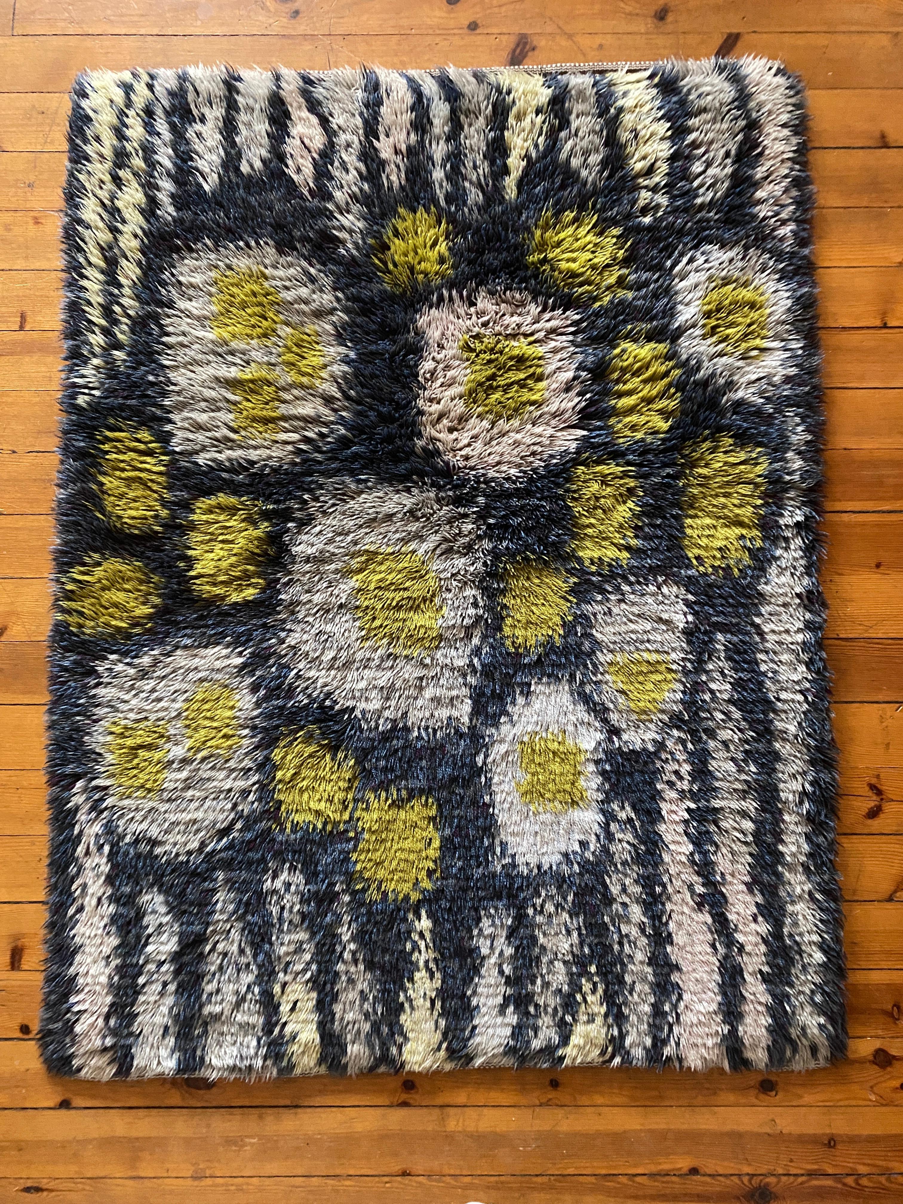 Mid-century Modern High Pile Wool Blue, Yellow & White Rya Rug, Sweden 1960s For Sale 10