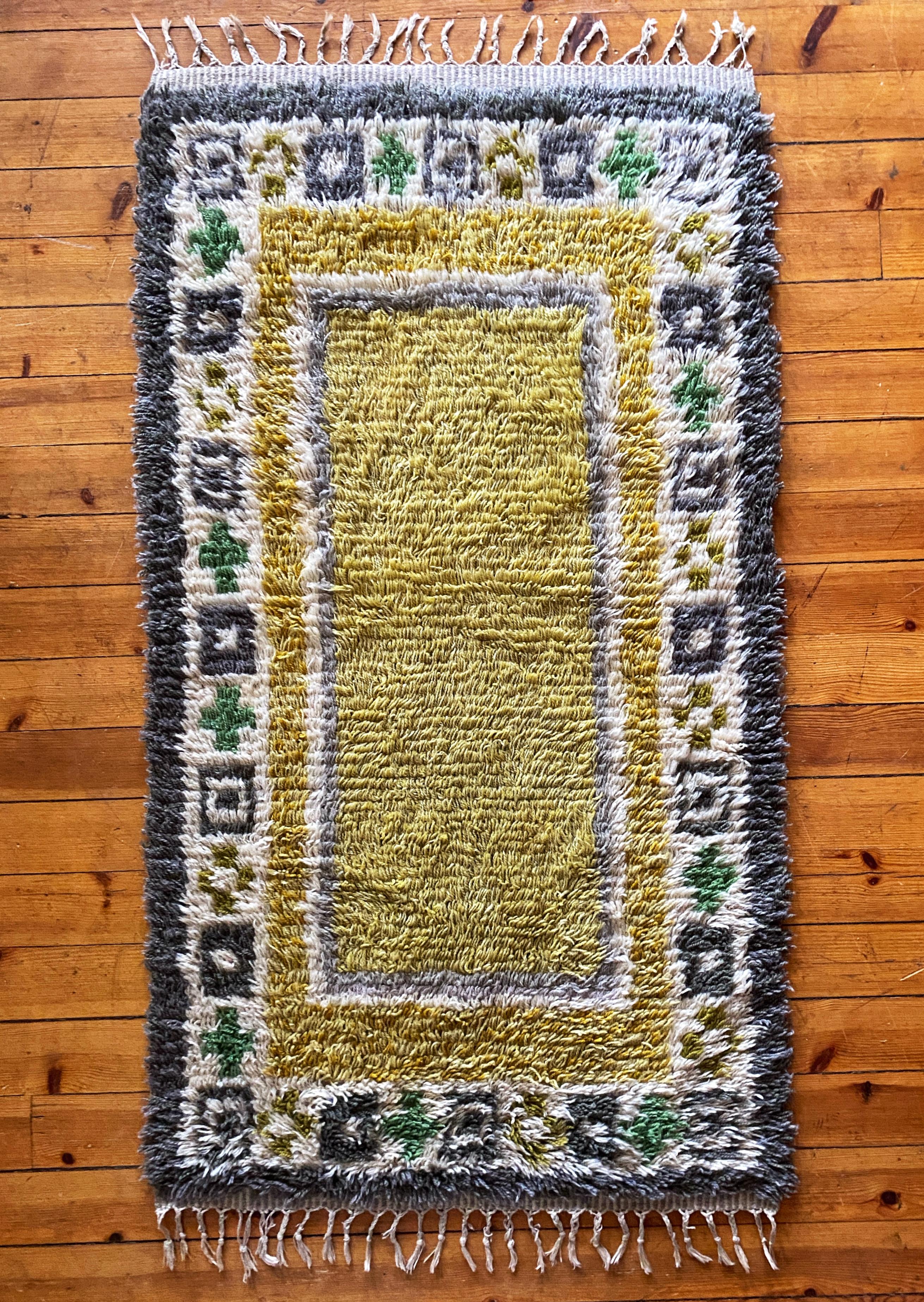 Scandinavian Modern Mid-century Modern High Pile, Yellow, White, Green & Grey Rya Rug, Sweden, 1960s For Sale