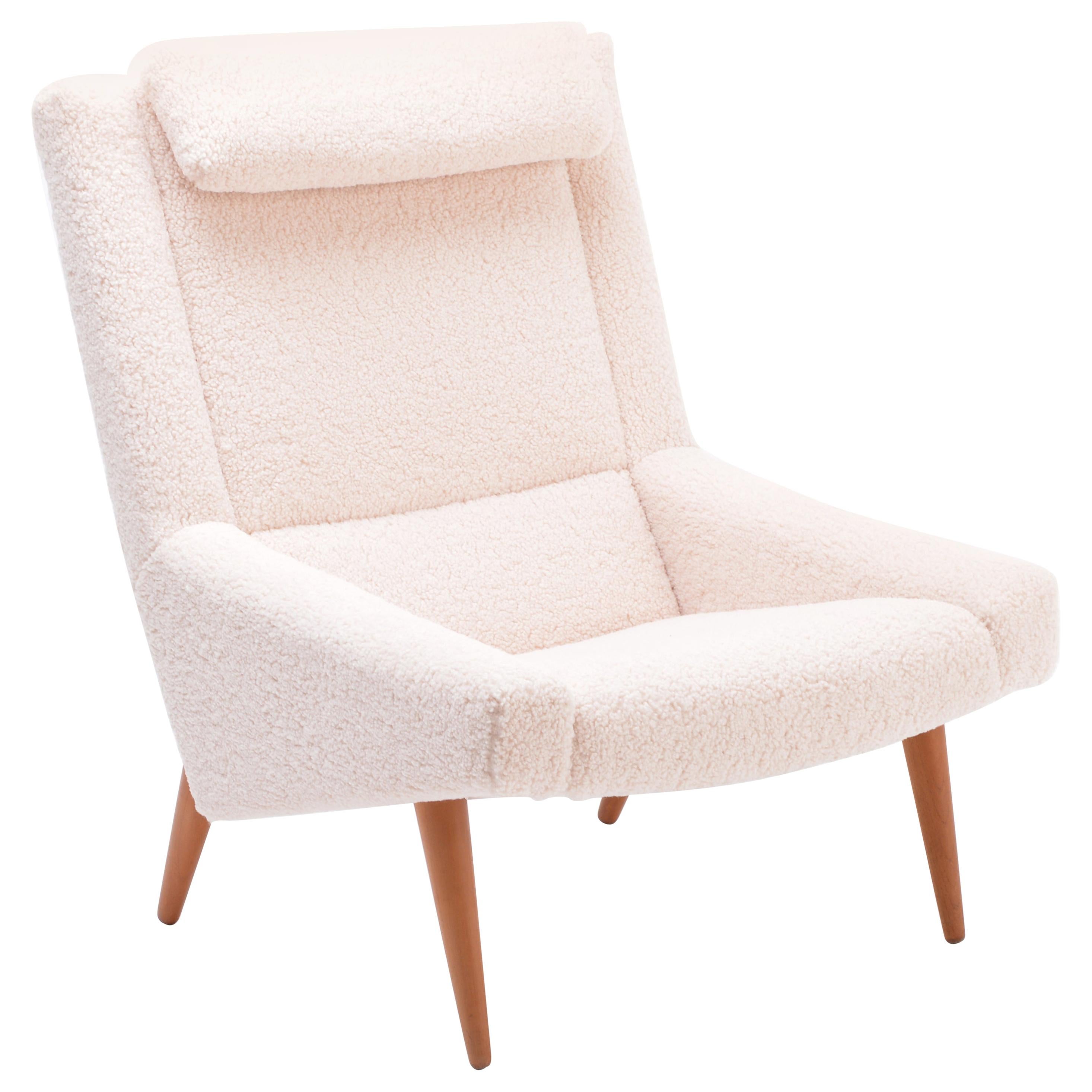 Mid-Century Modern Highback Lounge Chair in Teddy Fur by Illum Wikkels�ø