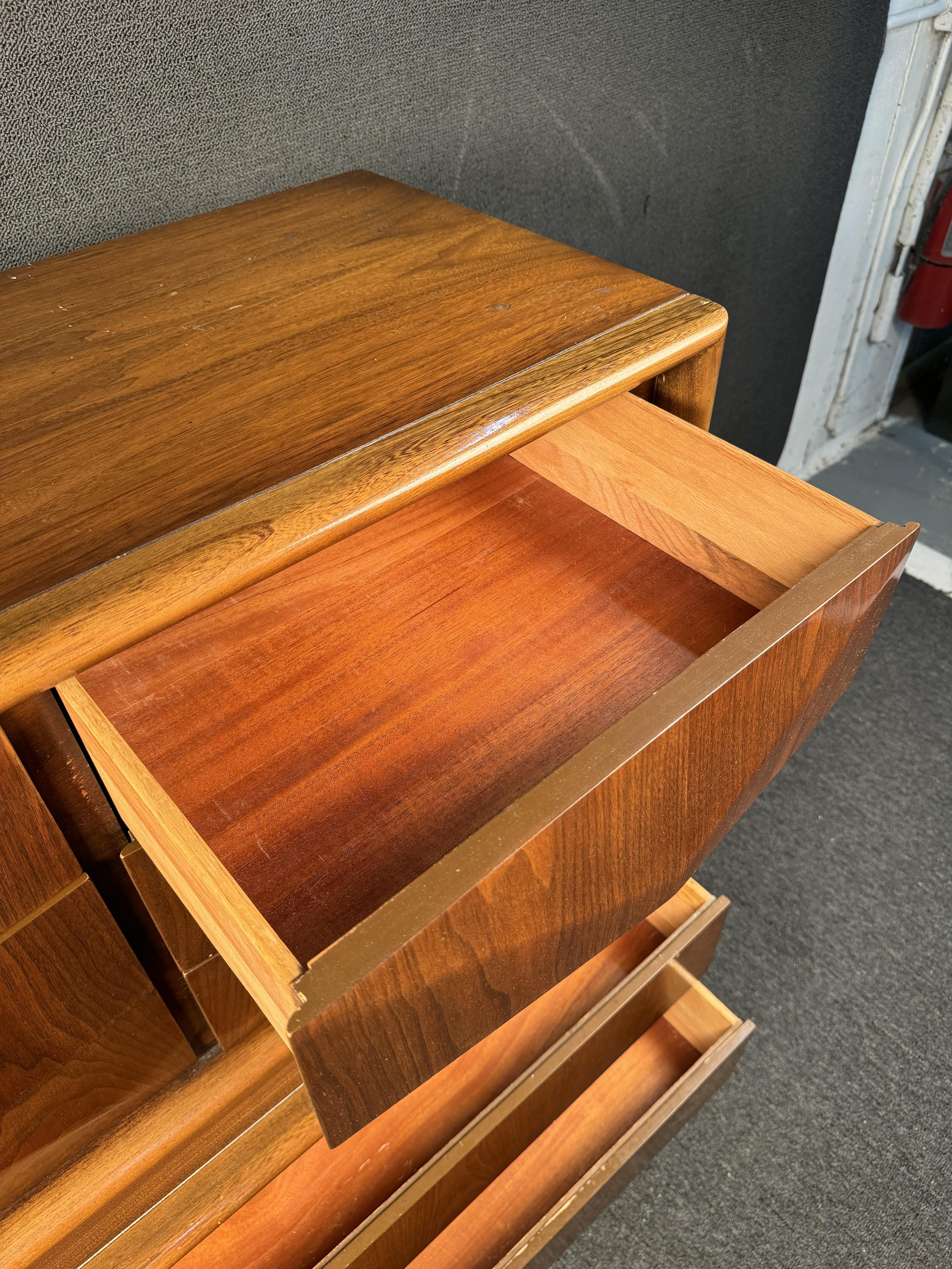 Mid-Century Modern Highboy by United Furniture 5