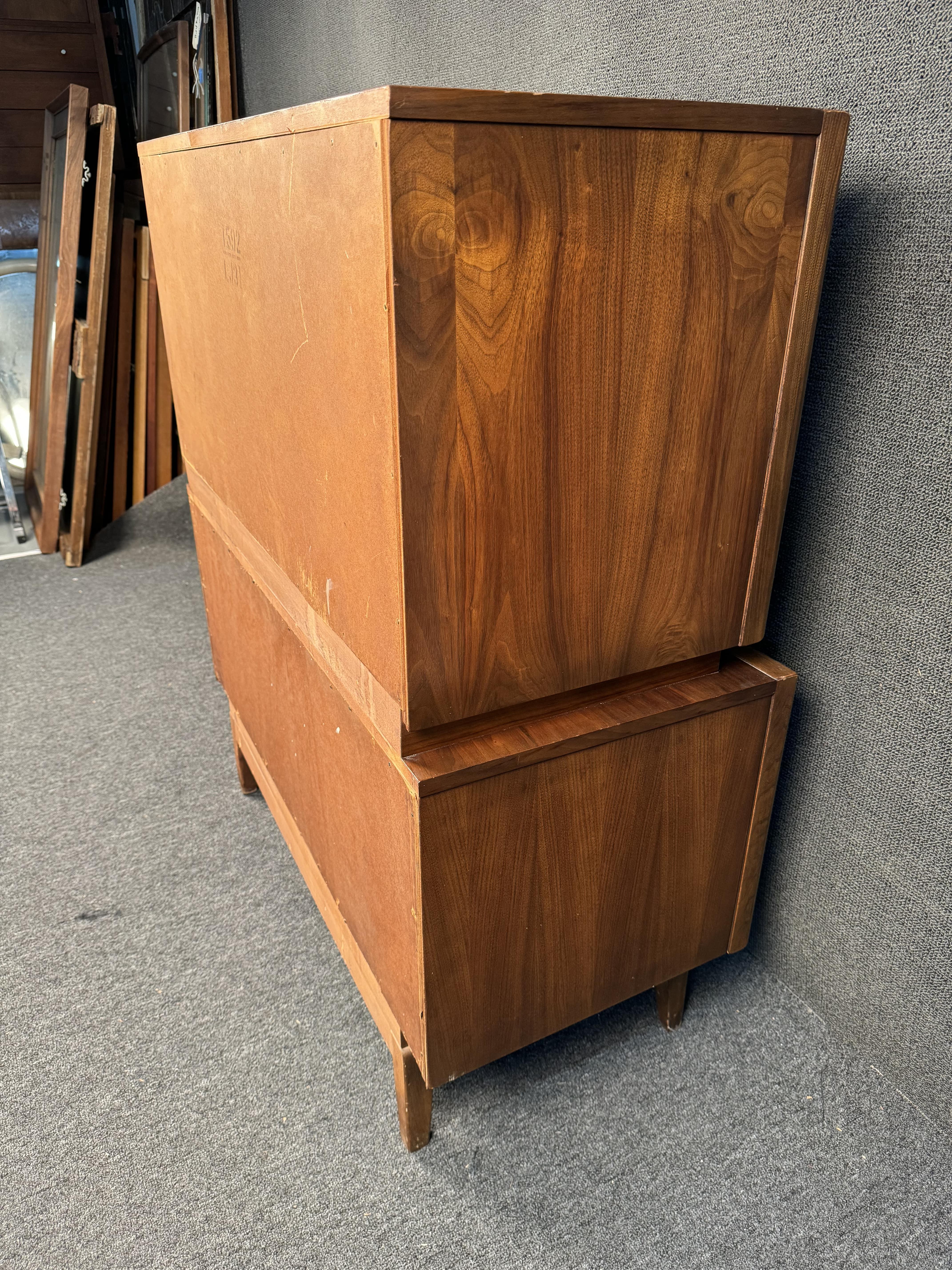 Mid-Century Modern Highboy by United Furniture 13