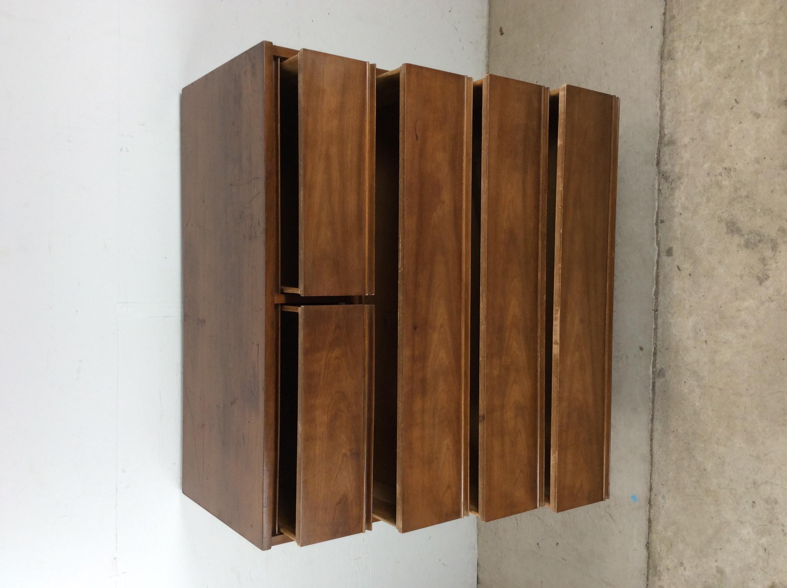 Comò Highboy del Mid Century Modern di Harmony House in vendita 6