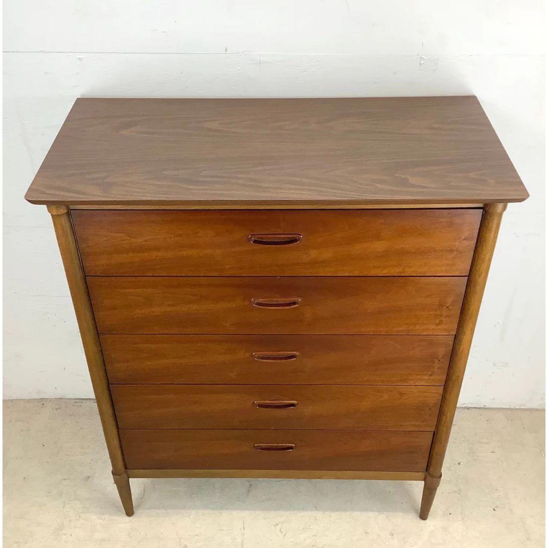 Mid-Century Modern Highboy Dresser by Lane In Good Condition In Trenton, NJ