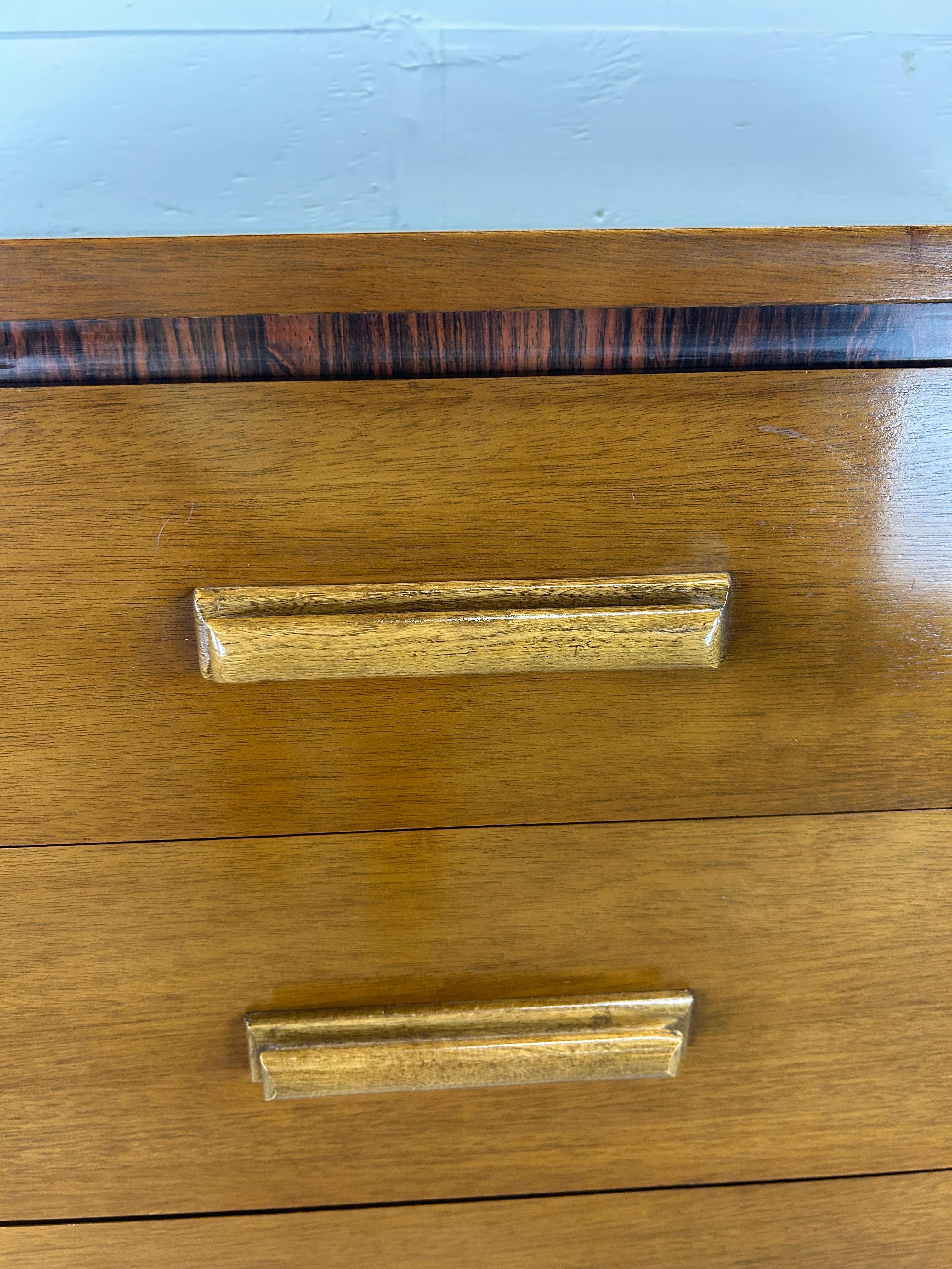 Mid Century Modern Highboy Dresser with 4 Drawers In Good Condition In Freehold, NJ