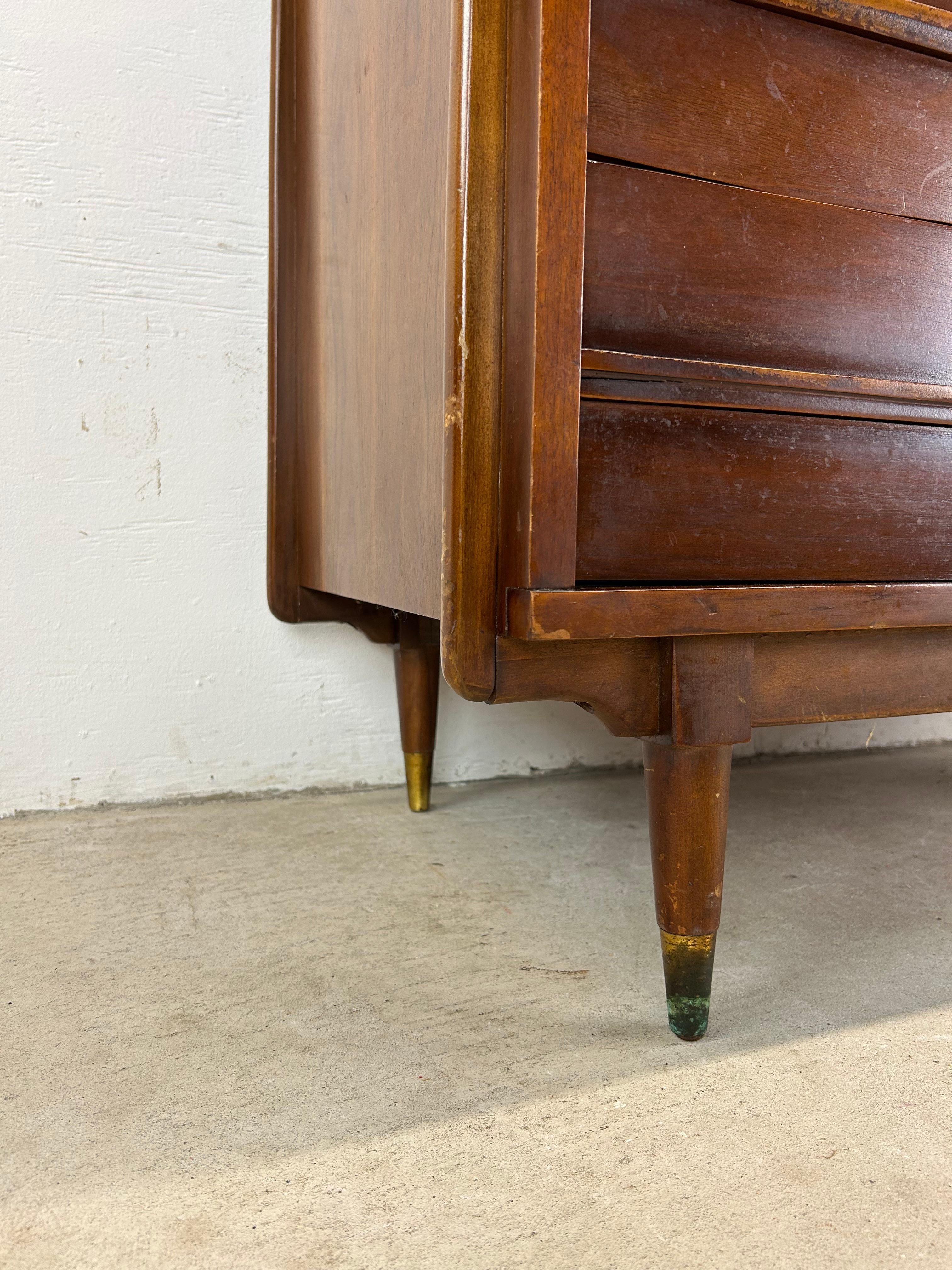 Comò Highboy del Mid Century Moderno con fronte a canne in vendita 5