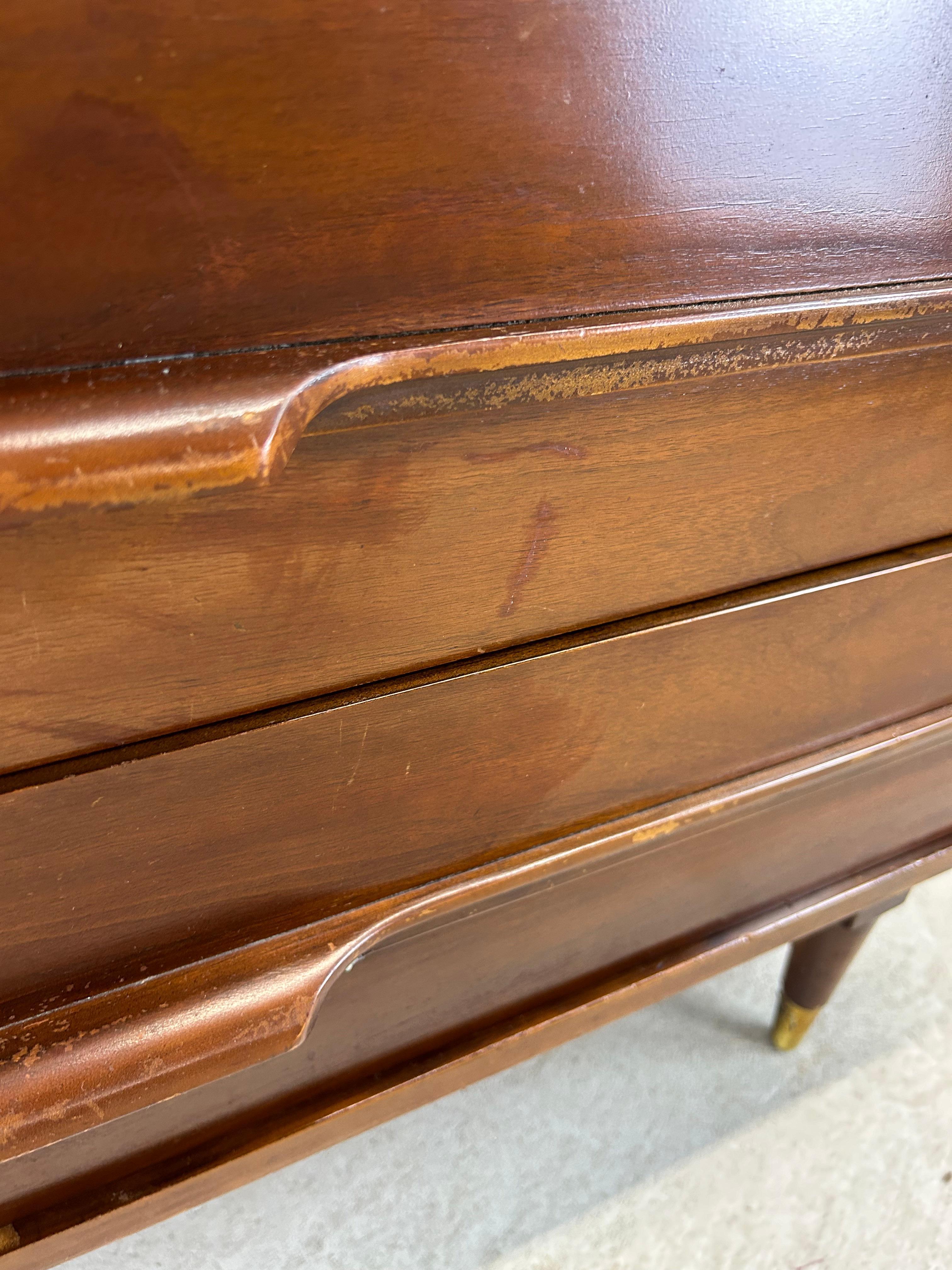 Comò Highboy del Mid Century Moderno con fronte a canne in vendita 6