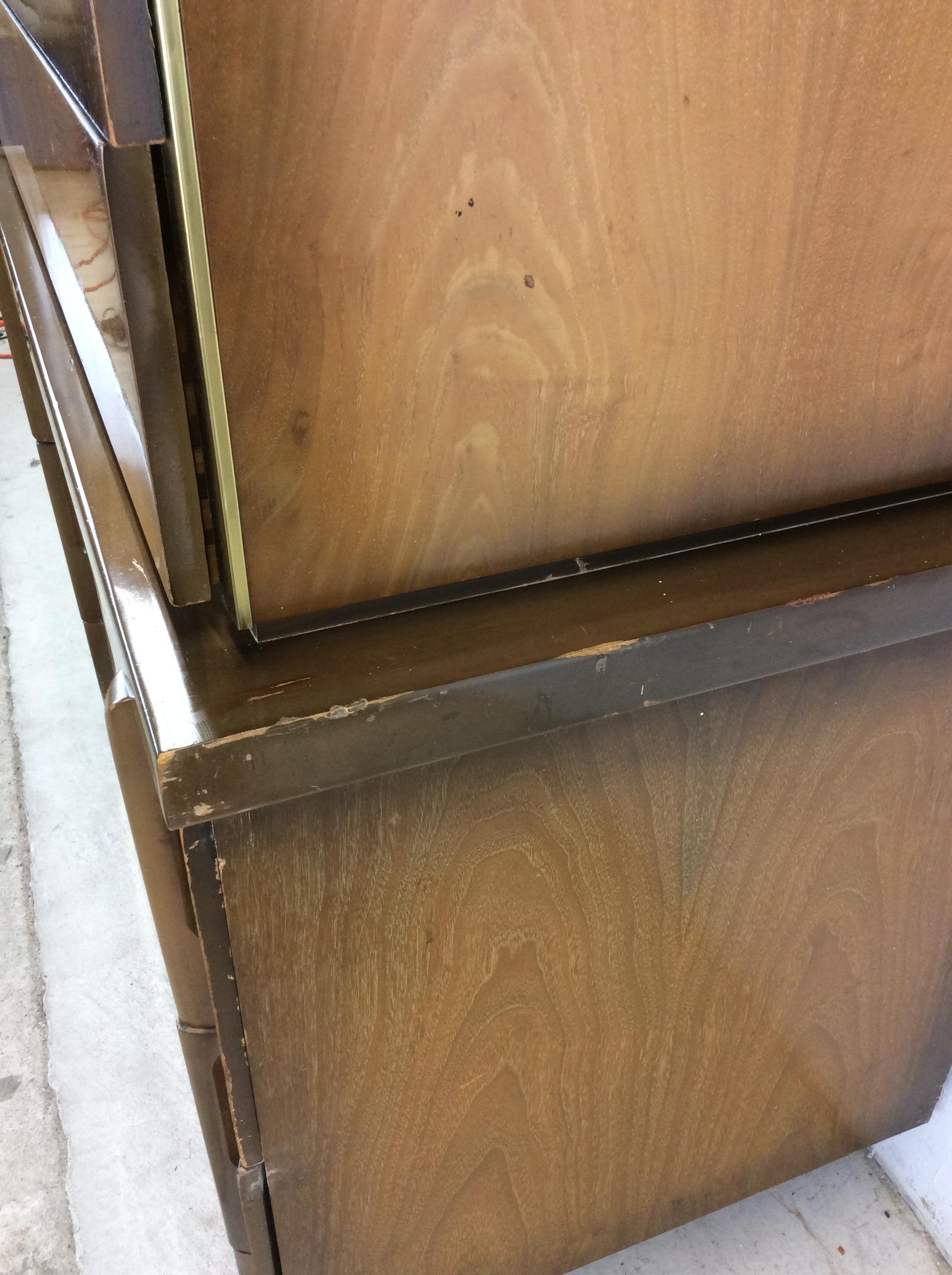 XX secolo Mid Century Modern Highboy Dresser with Cedar Lined Drawer in vendita