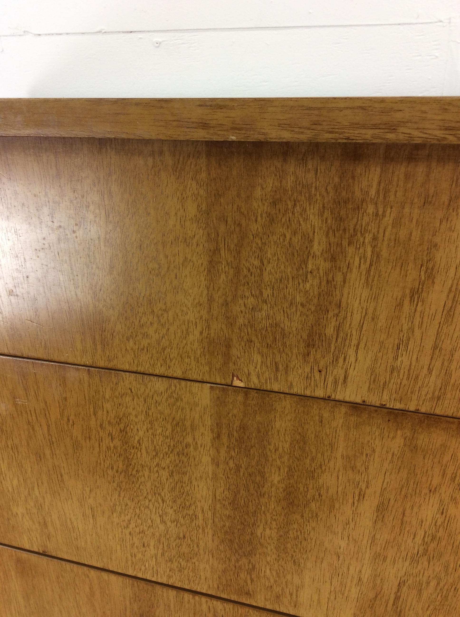 Comò Highboy del Mid Century Modern con finitura Oak Oak sbiancato e cassetti in bengala in vendita 1