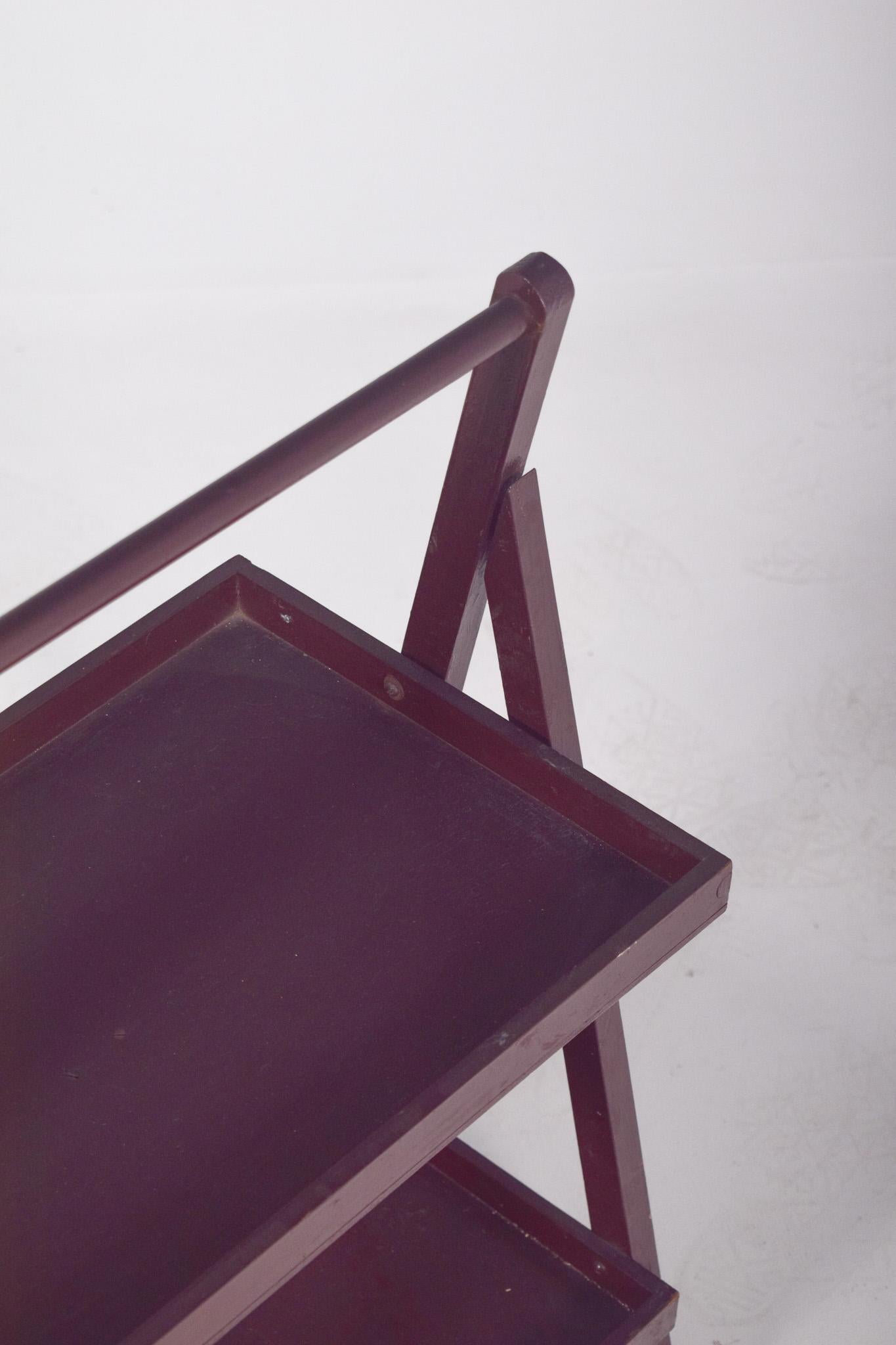 Revistero de madera abatible moderno de mediados de siglo mediados del siglo XX en venta