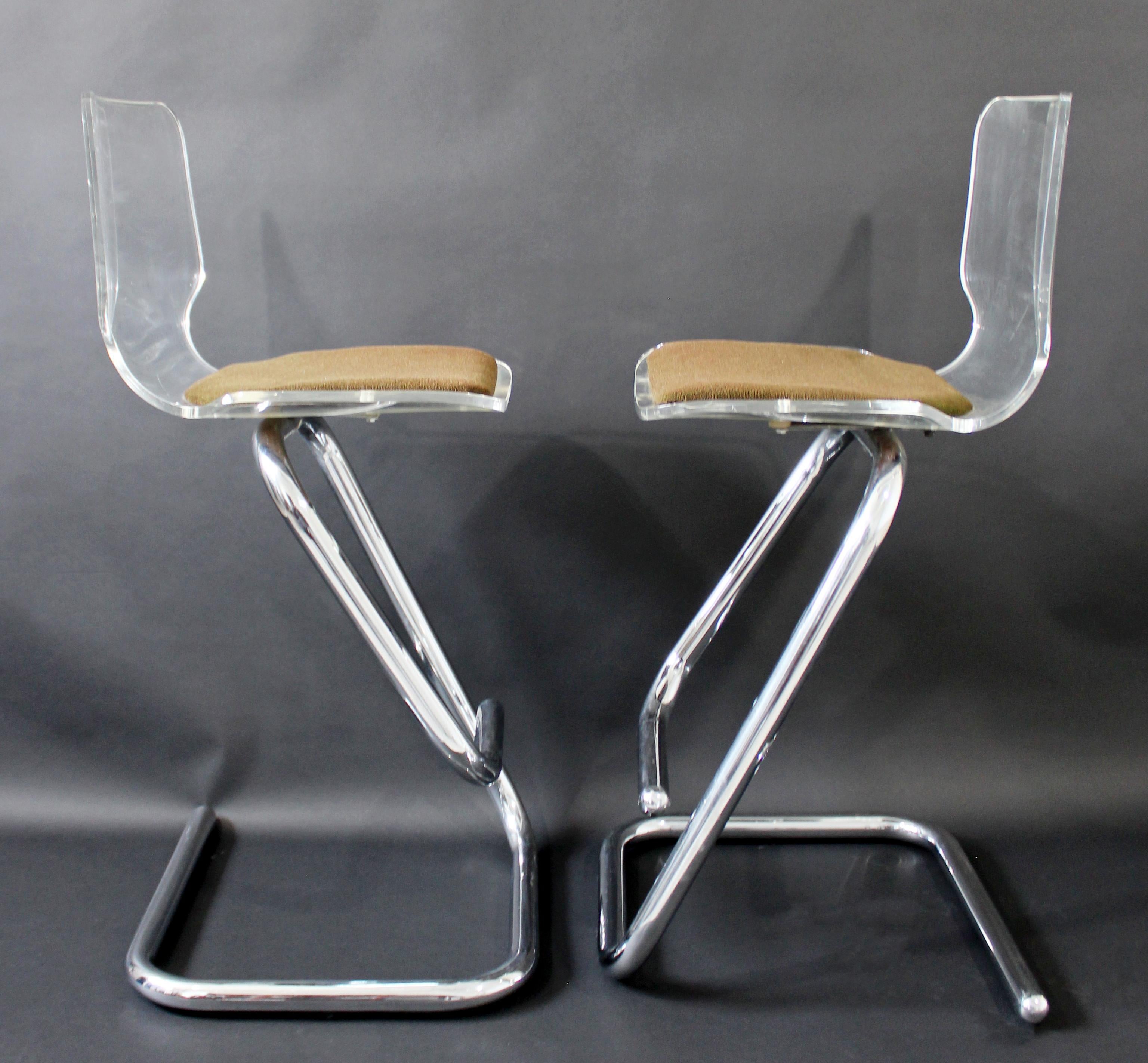 American Mid-Century Modern Hollis Jones Hill Pair of Lucite & Chrome Bar Stools, 1970s