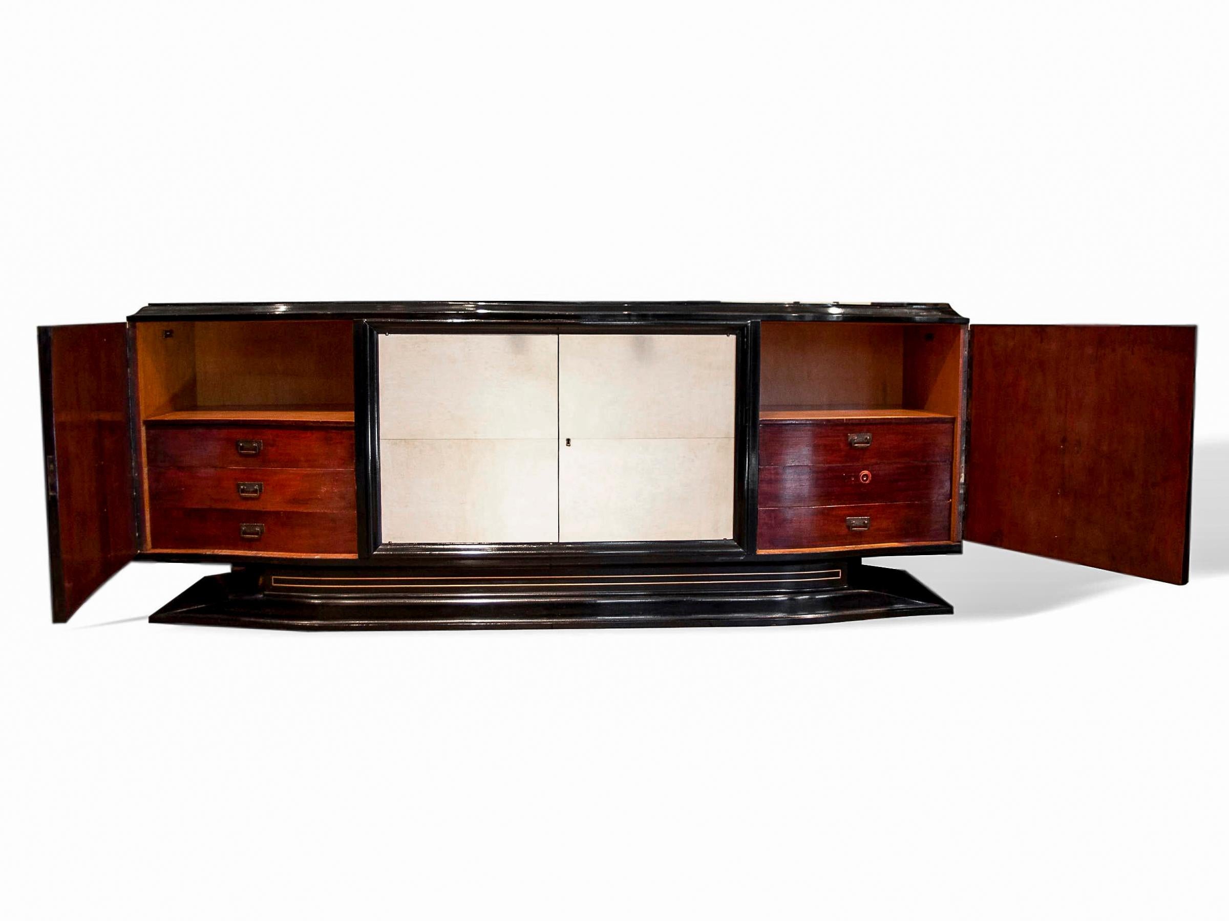 Mid-20th Century Mid-Century Modern Hollywood Regency Art Deco Black Lacquered Sideboard