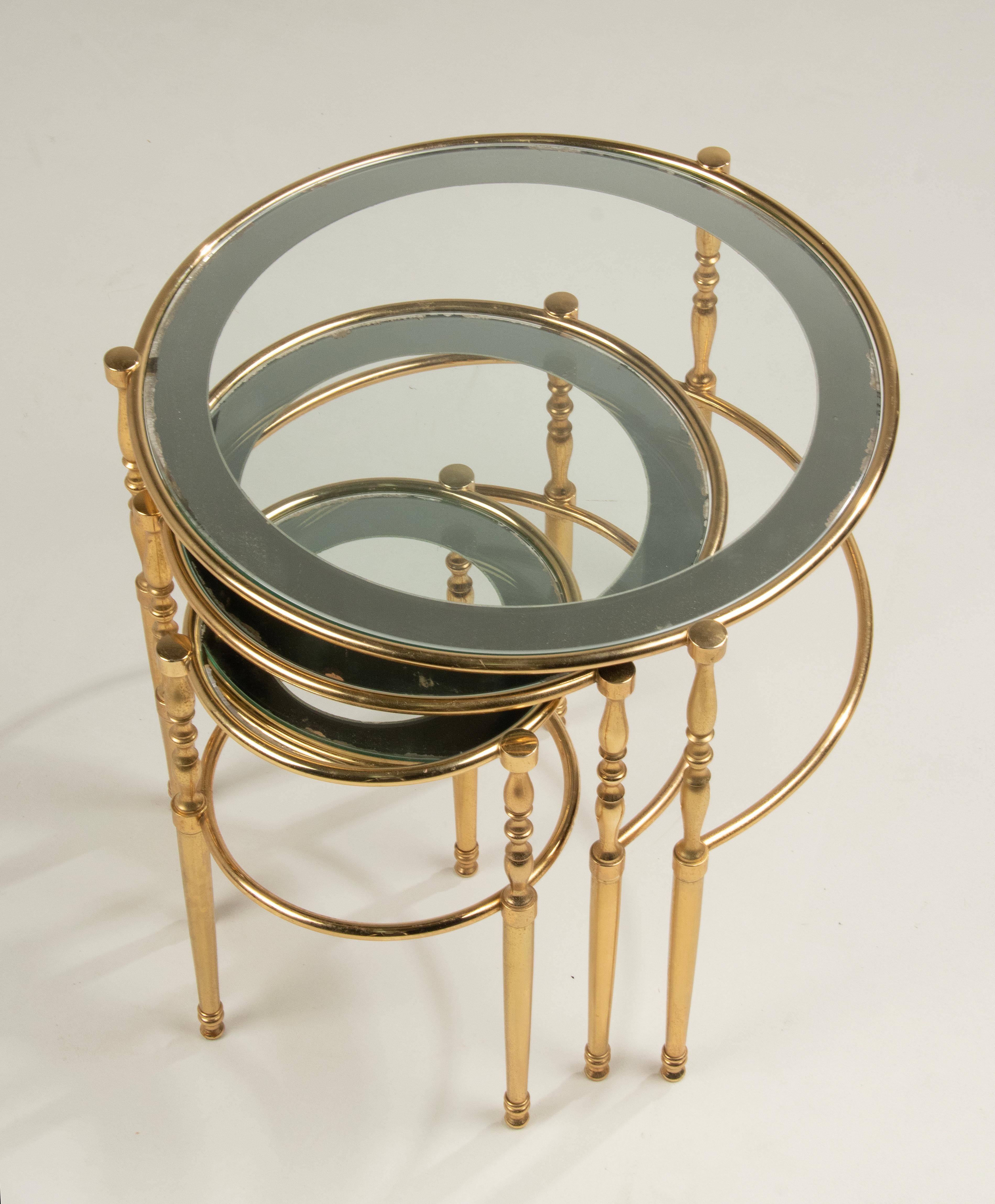 Mid-Century Modern Hollywood Regency Brass Nest Side Tables For Sale 9