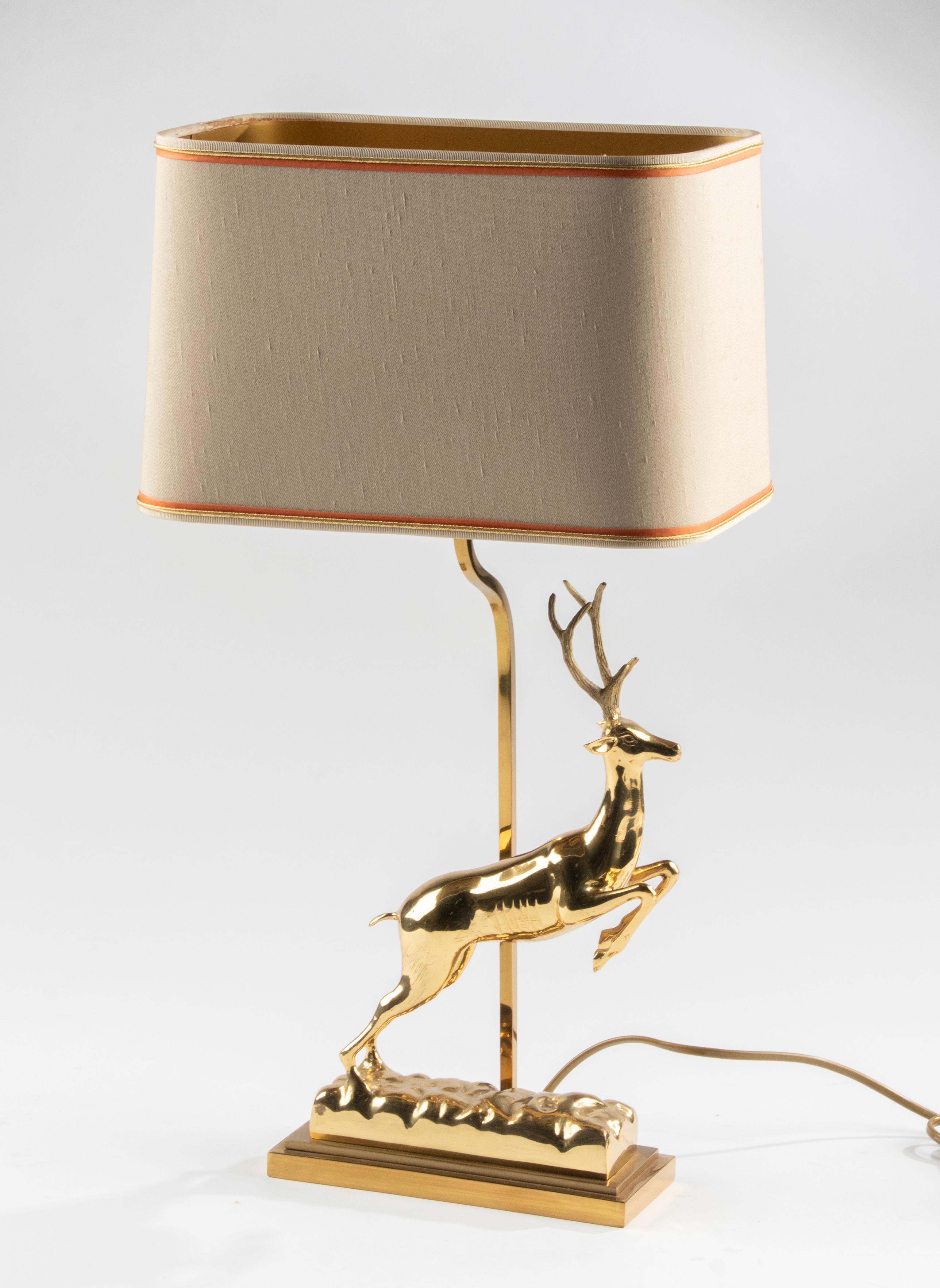Mid-Century Modern Hollywood Regency Brass Table Lamp with Deer by J.L.B For Sale 1
