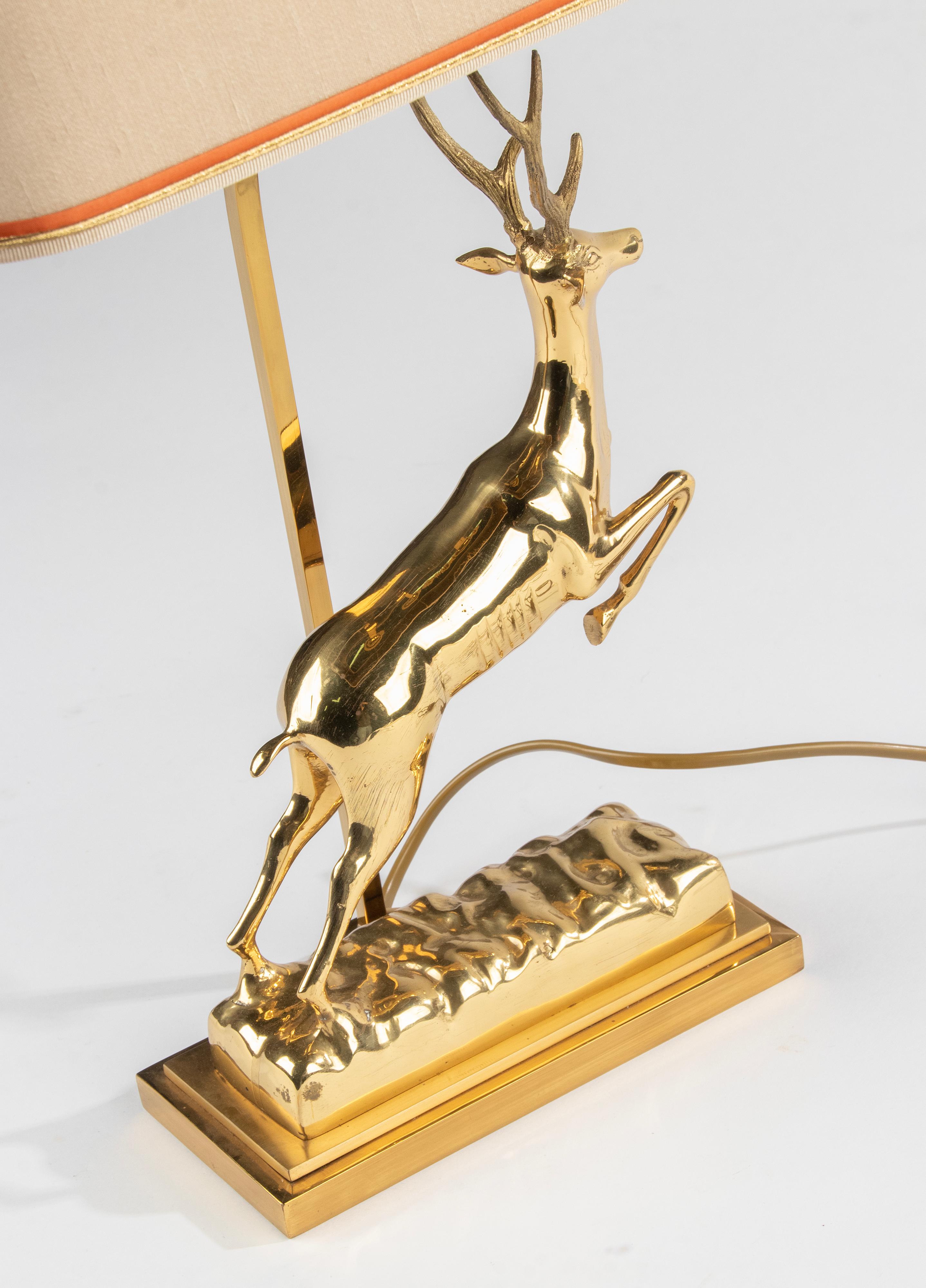 Mid-Century Modern Hollywood Regency Brass Table Lamp with Deer by J.L.B For Sale 3