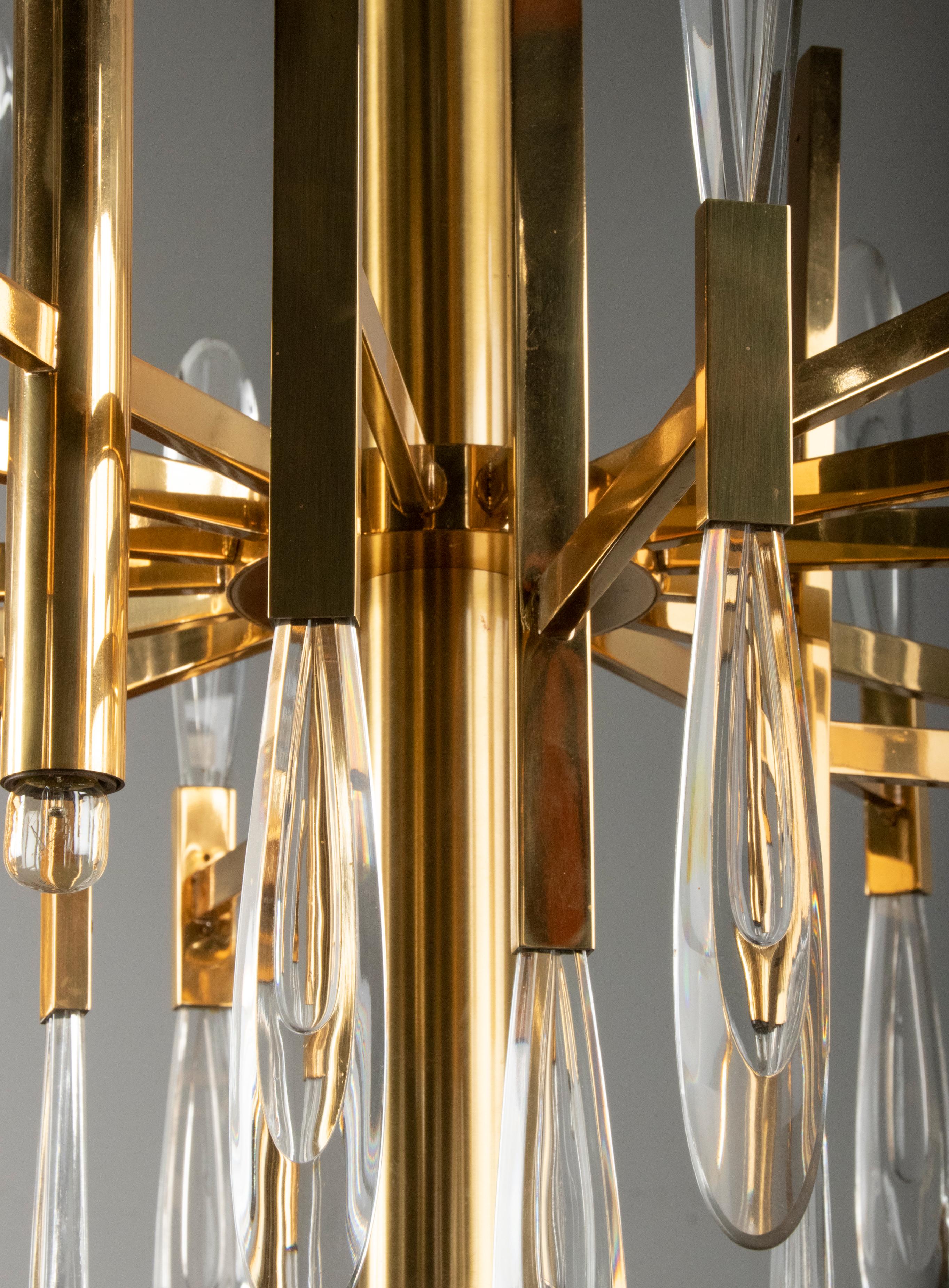 Lampadario Hollywood Regency moderno di metà secolo con gocce di cristallo di Gaetano Sciolari in vendita 4
