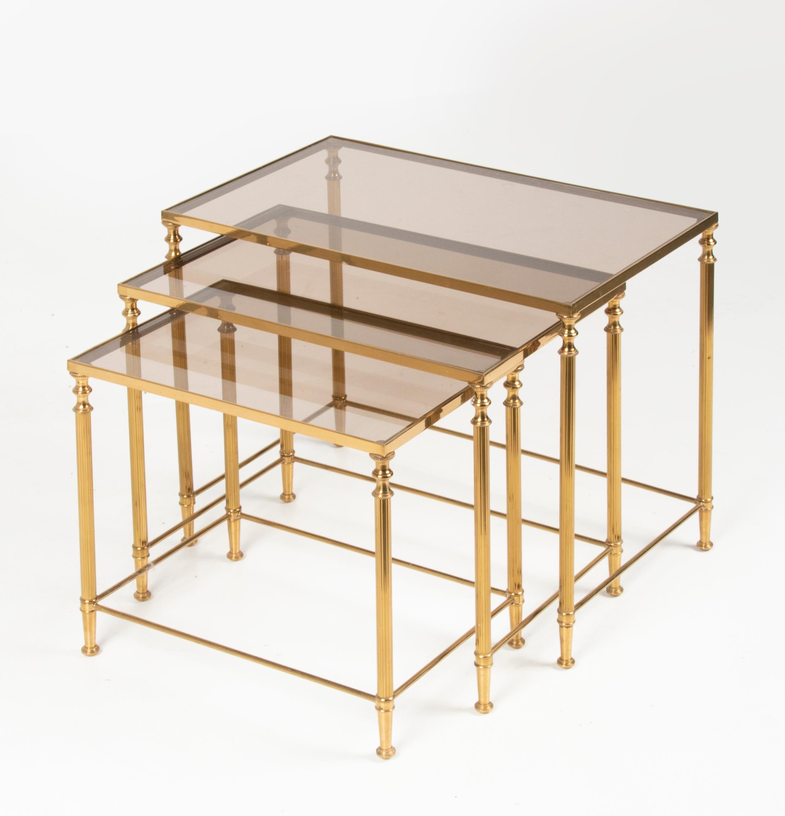 Tables d'appoint gigognes Hollywood Regency modernes du milieu du siècle dernier en vente 7