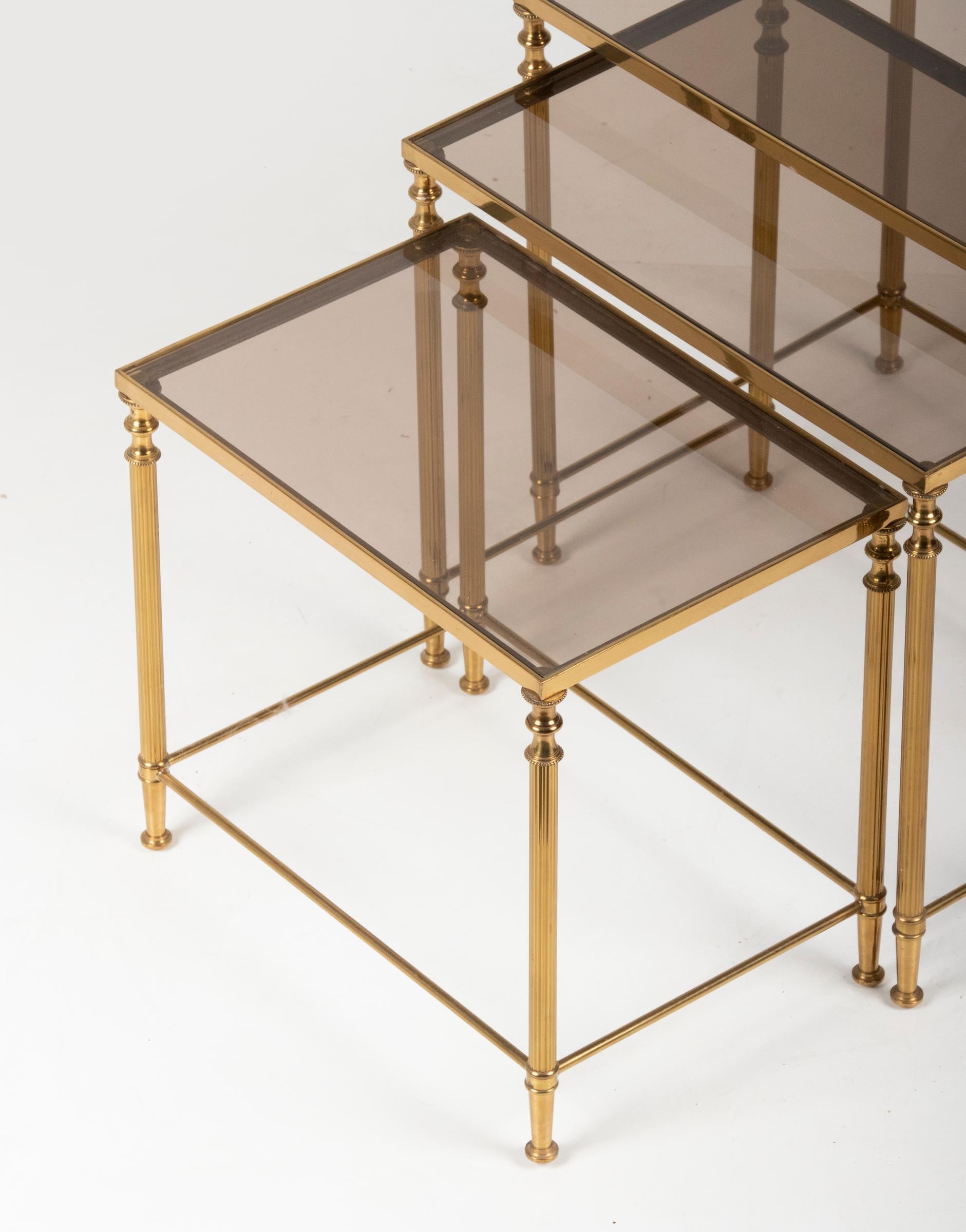 20th Century Mid-Century Modern Hollywood Regency Nesting Side Tables For Sale