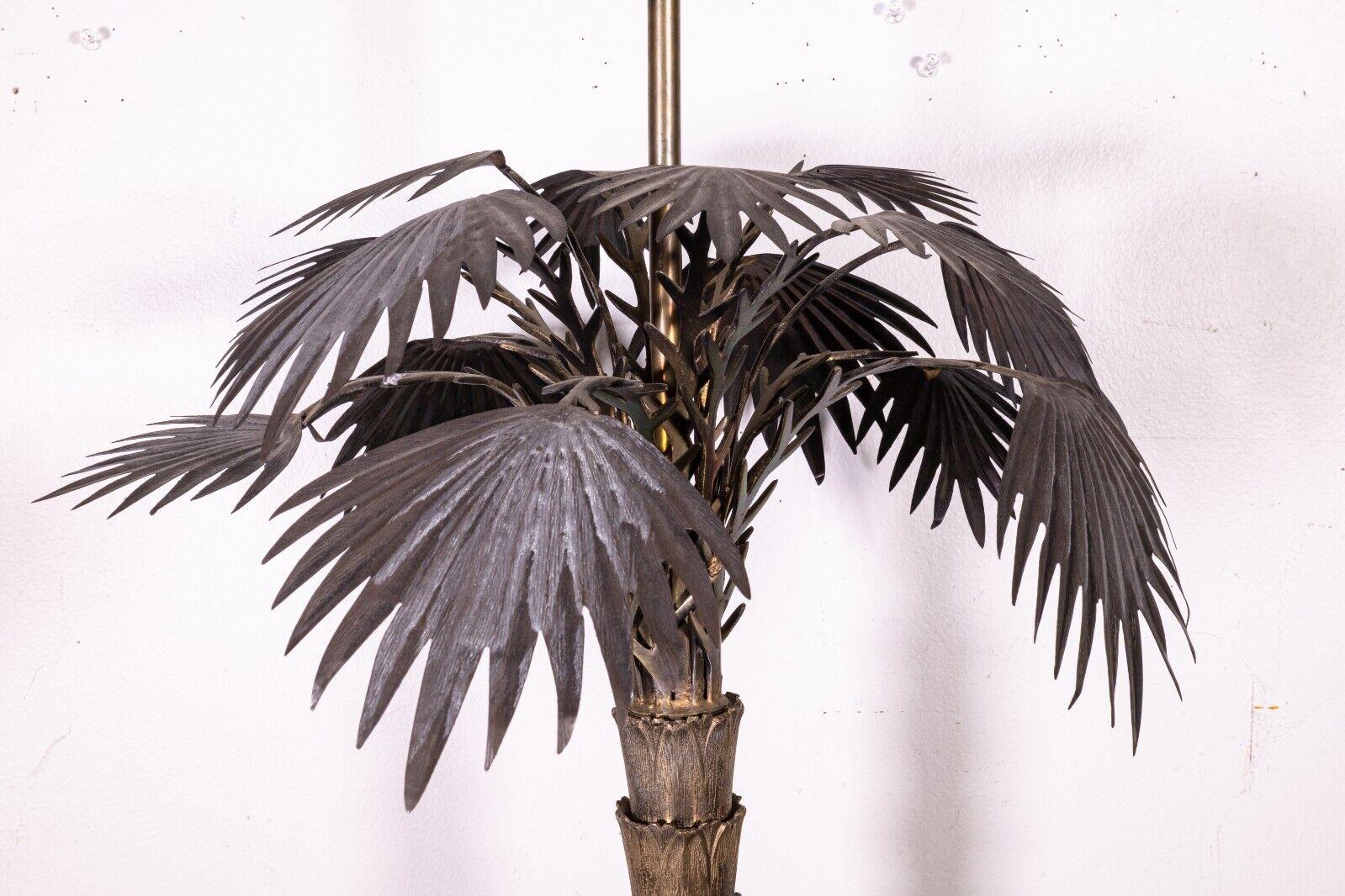 20th Century Mid Century Modern Hollywood Regency Pair of Bronze Palm Tree Table Lamps For Sale