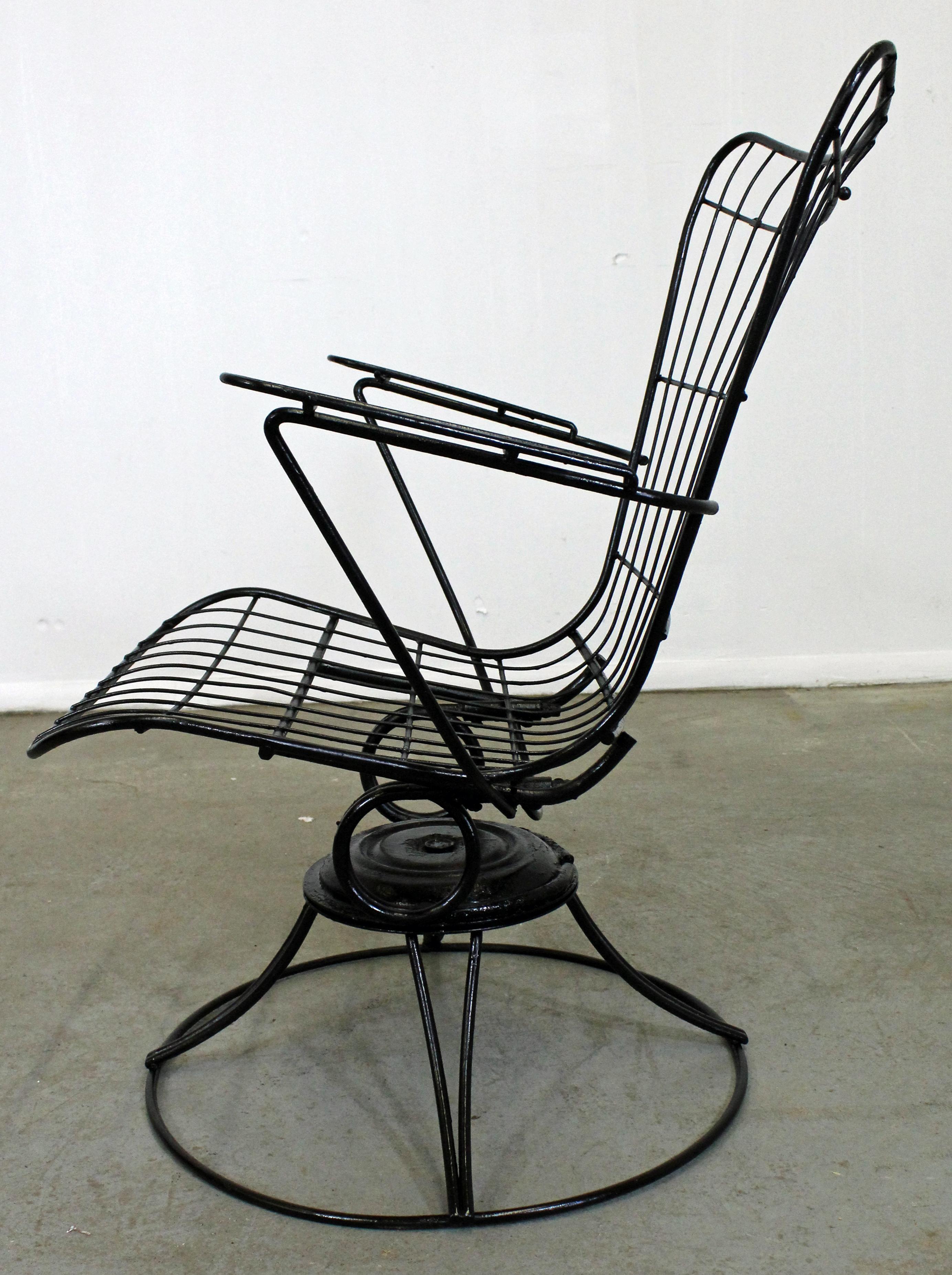 Mid-20th Century Mid-Century Modern Homecrest Bottemiller Outdoor Lounge Chair